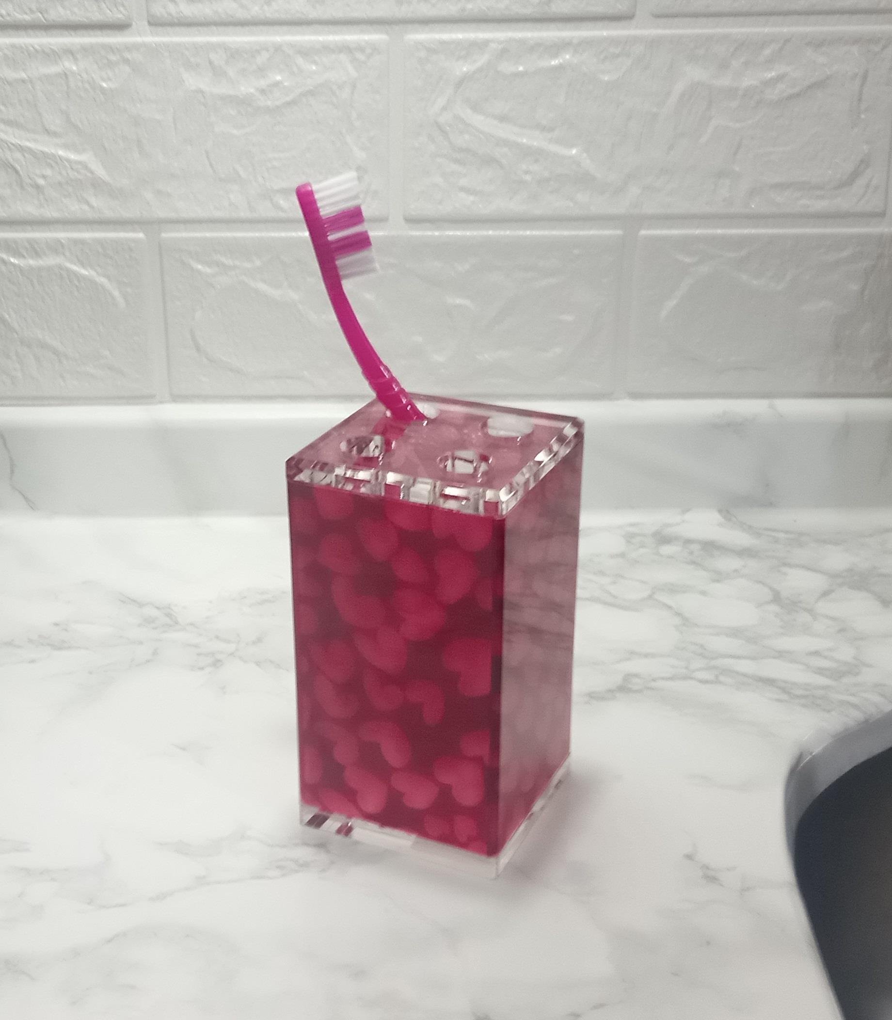 2 Adet Diş Fırçalık Kalpli Akrilik 6X6X12Cm Banyo Seti  