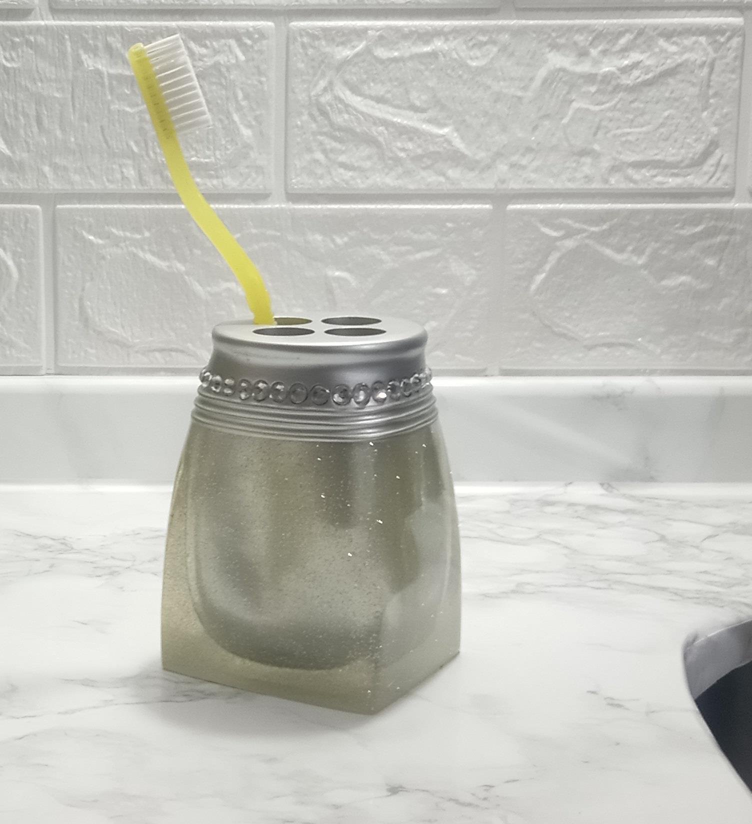 2 Adet Diş Fırçalık Kristal Taşlı Gümüş Poliresin 7X7X10Cm Banyo Seti  