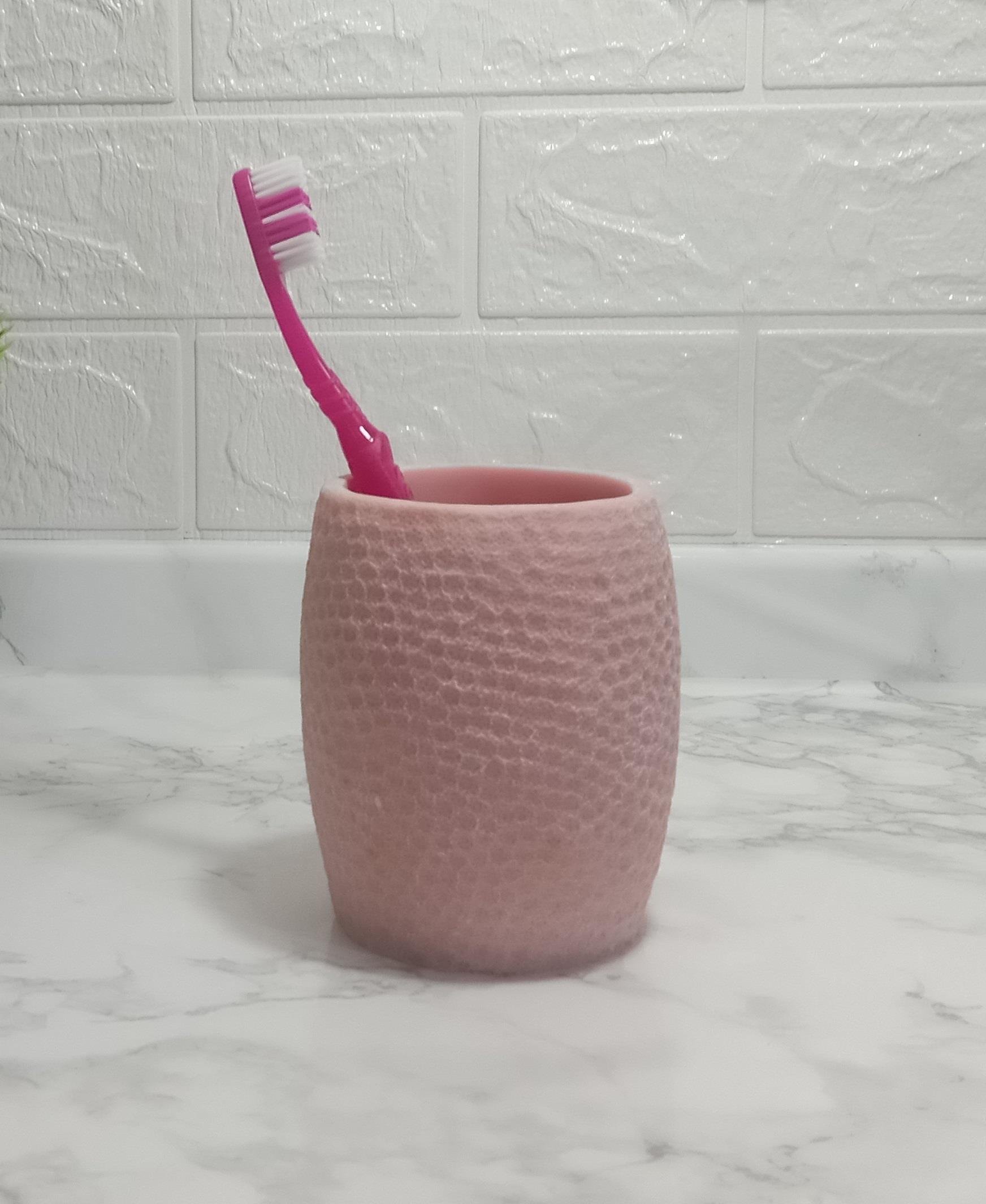 2 Adet Diş Fırçalık,Macunluk Pembe Petek Desenli Poliresin 8X8X10Cm 400Ml Banyo Seti  