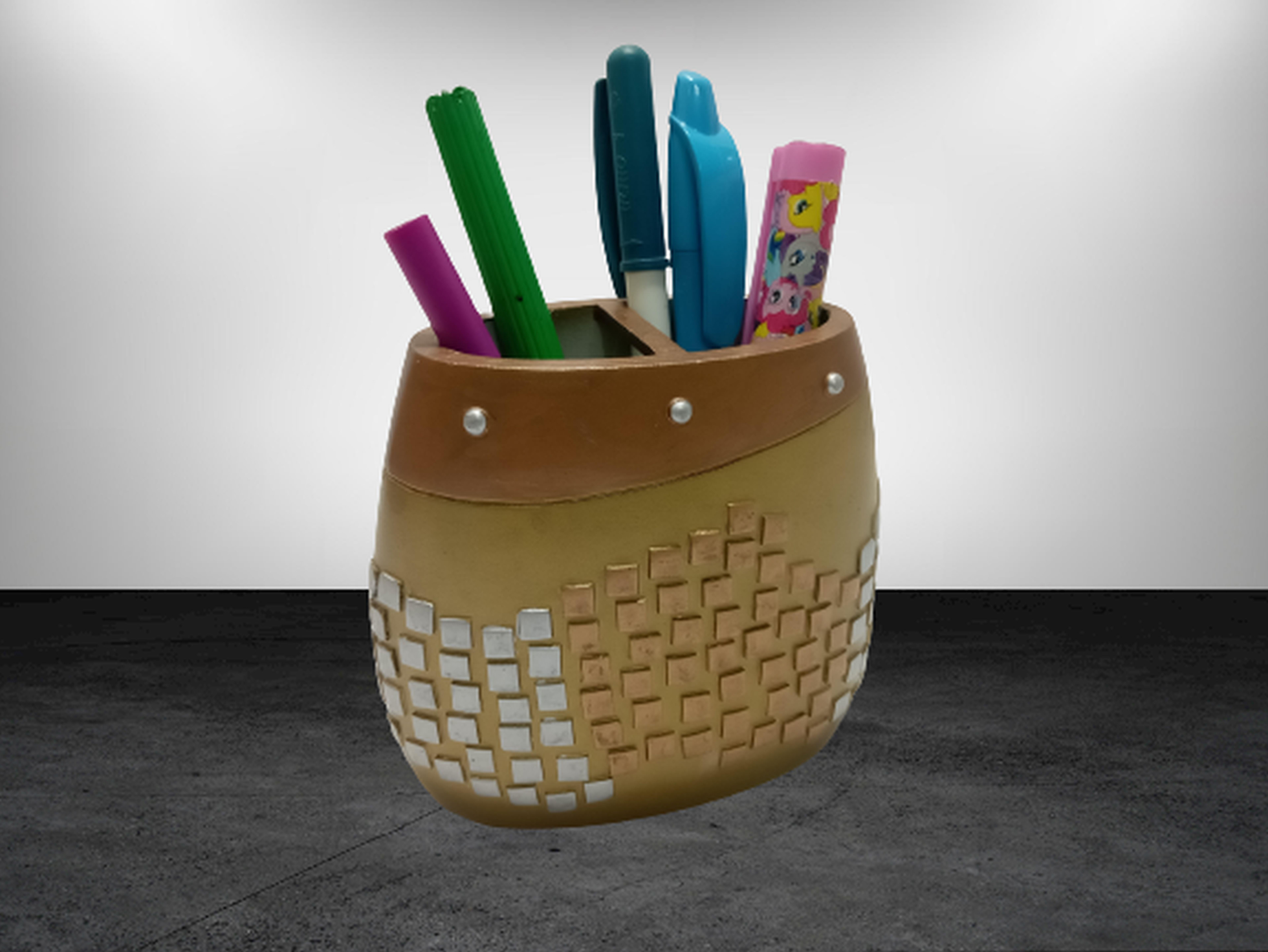 2 Adet Kalemlik Altın Mozaik Poliresin Ofis Gereci  10X10X5Cm