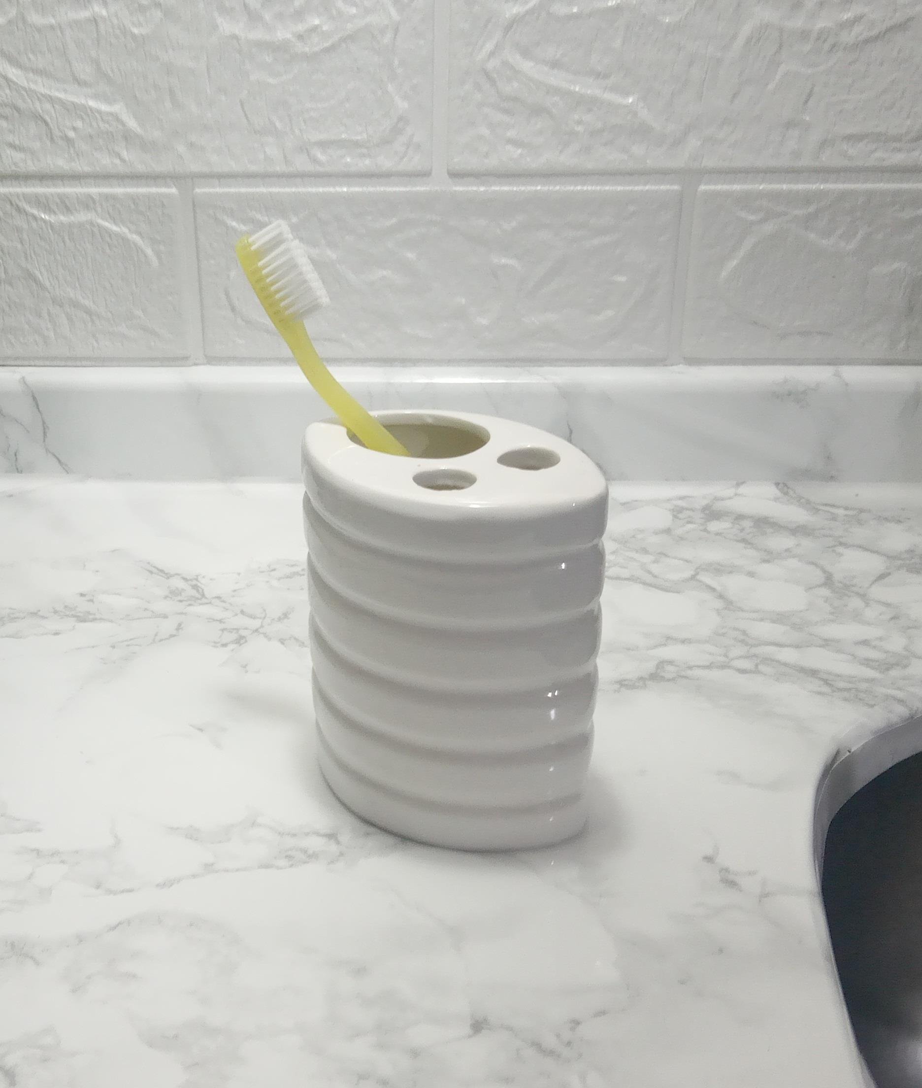 2 Adet Seramik Diş Fırçalık Oval Çizgili Model 9X6X11Cm Banyo Seti  