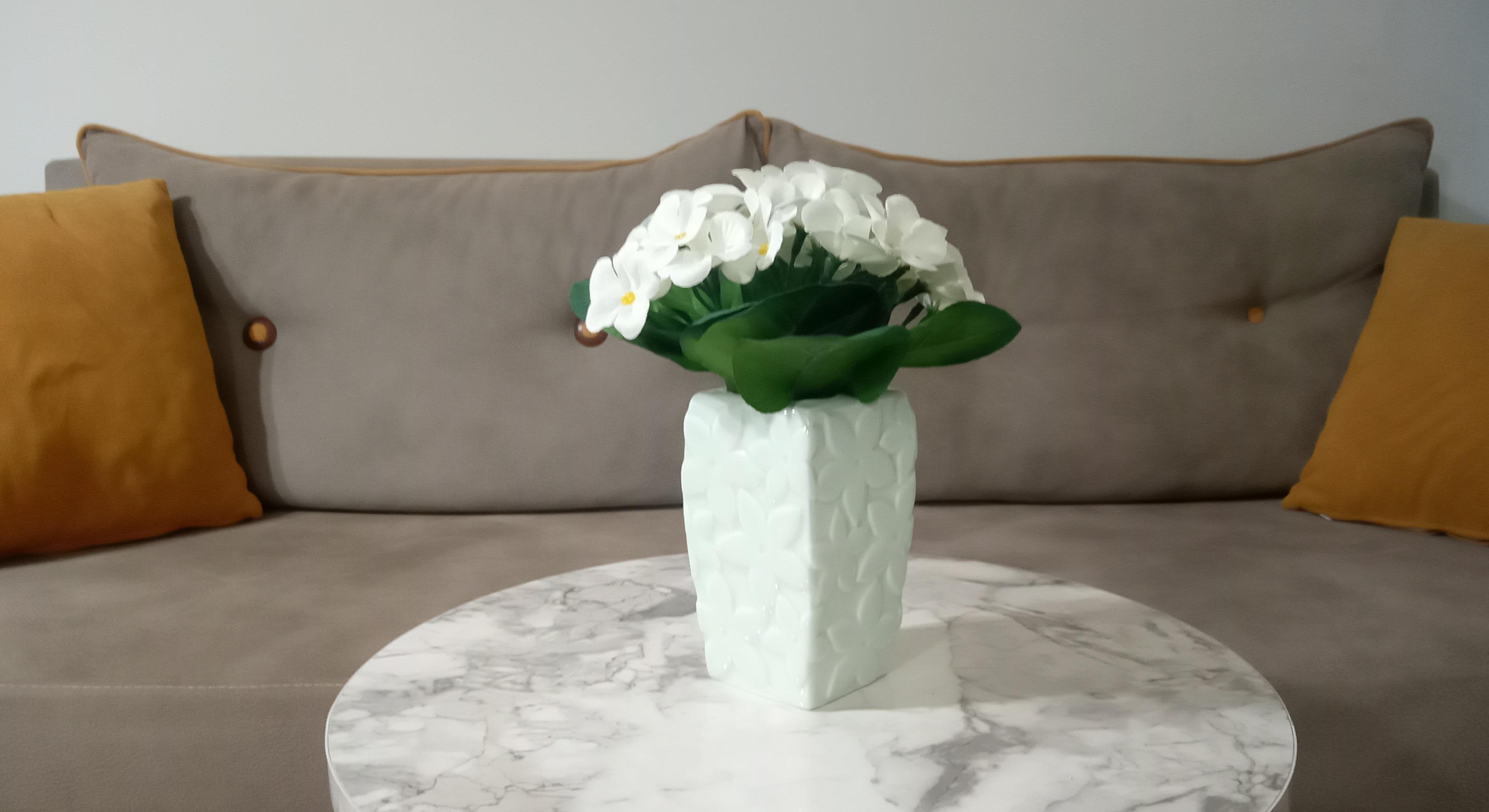 2 Adet Vazo Dahil,Vazoda Çiçek,Beyaz Yapay Çiçek,Vazo Dekoratif Çiçekli Su Yeşili 7X7X17Cm   