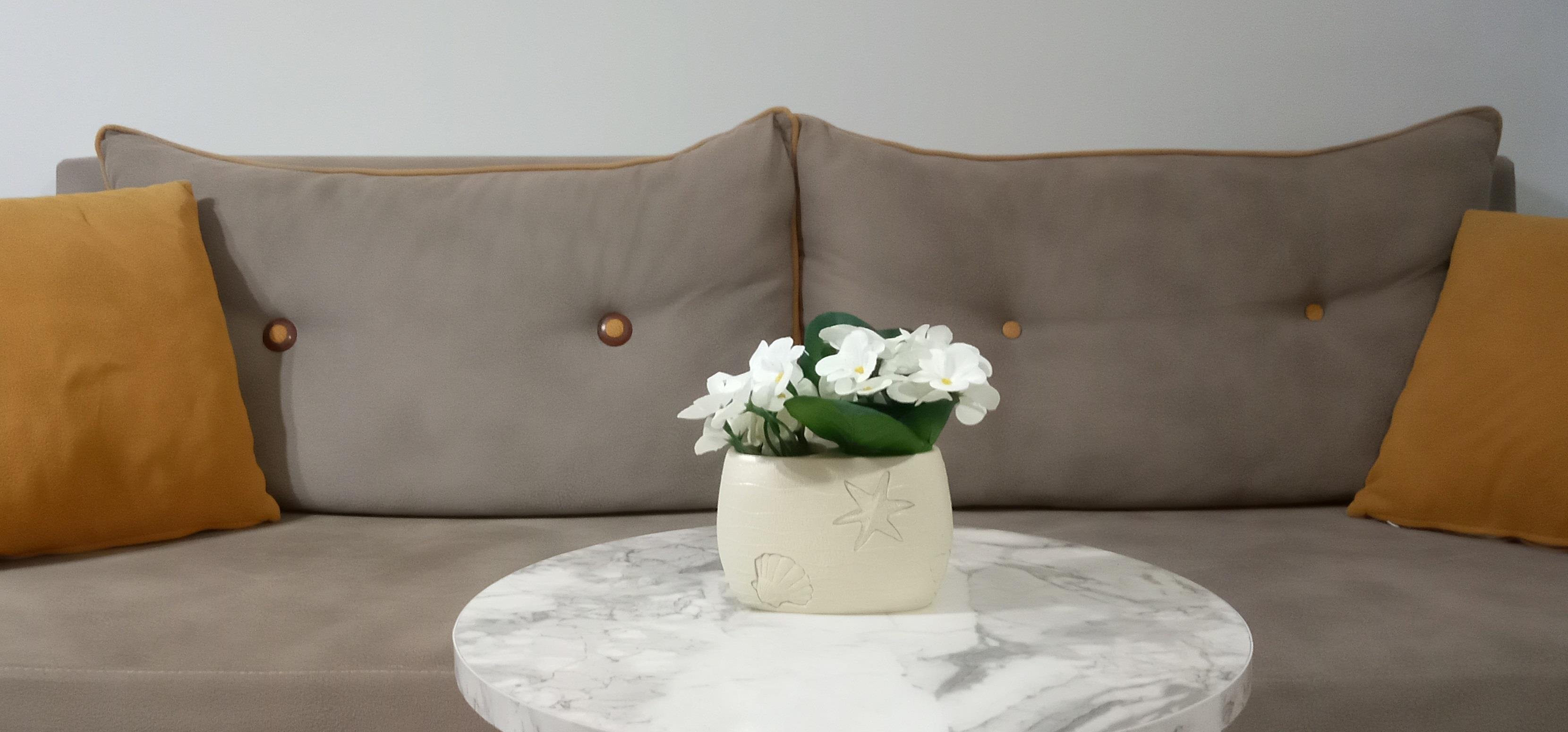 2 Adet Vazo Dahil,Vazoda Çiçek,Beyaz Yapay Çiçek,Vazo Dekoratif İstiridye Poliresin 10X5X14Cm