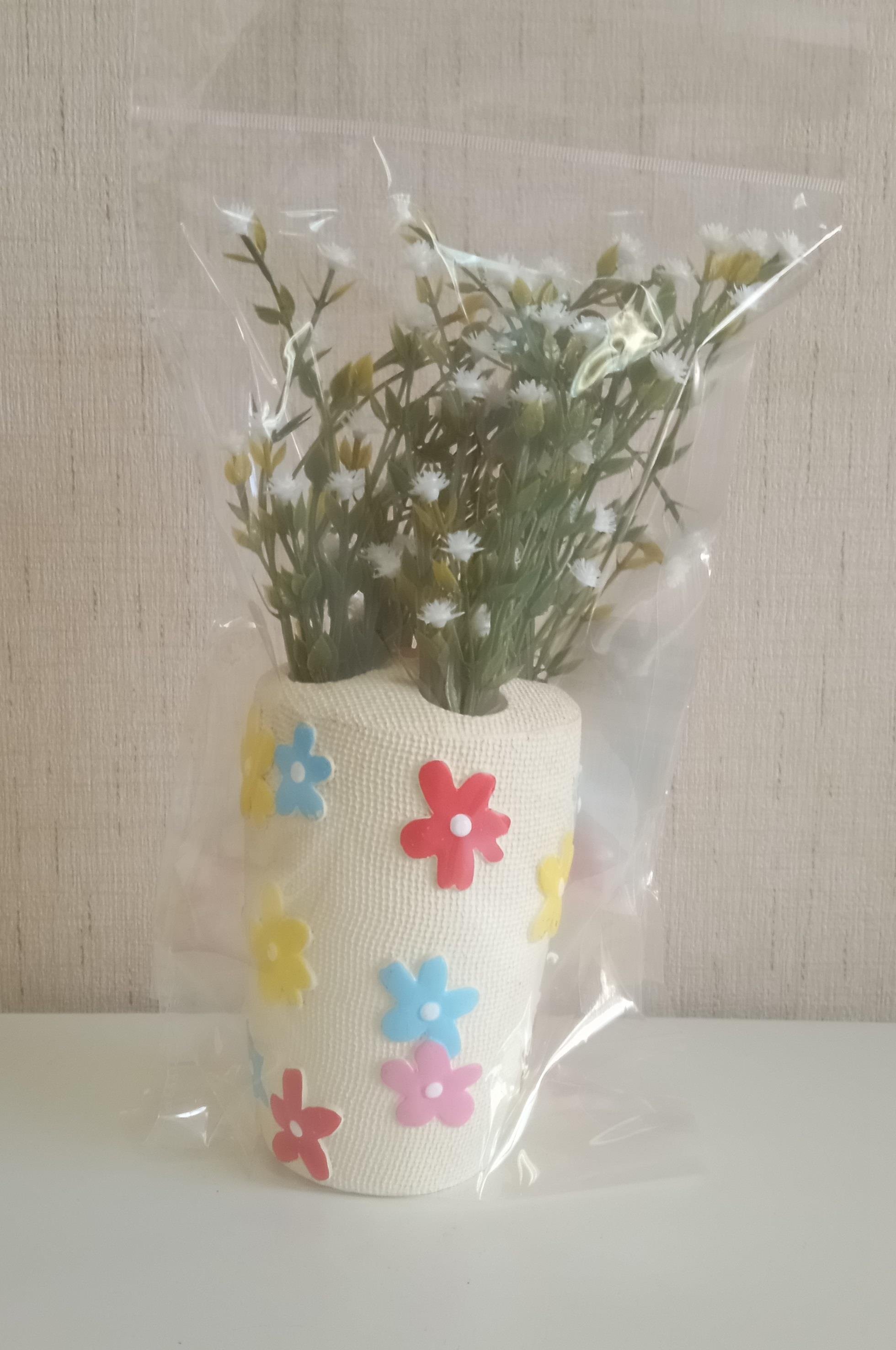 2 Adet Vazo Dahil,Vazoda Çiçek,Beyaz Yapay Çiçek,Vazo Dekoratif Renkli Papatyalı Poliresin 5X5X16Cm 