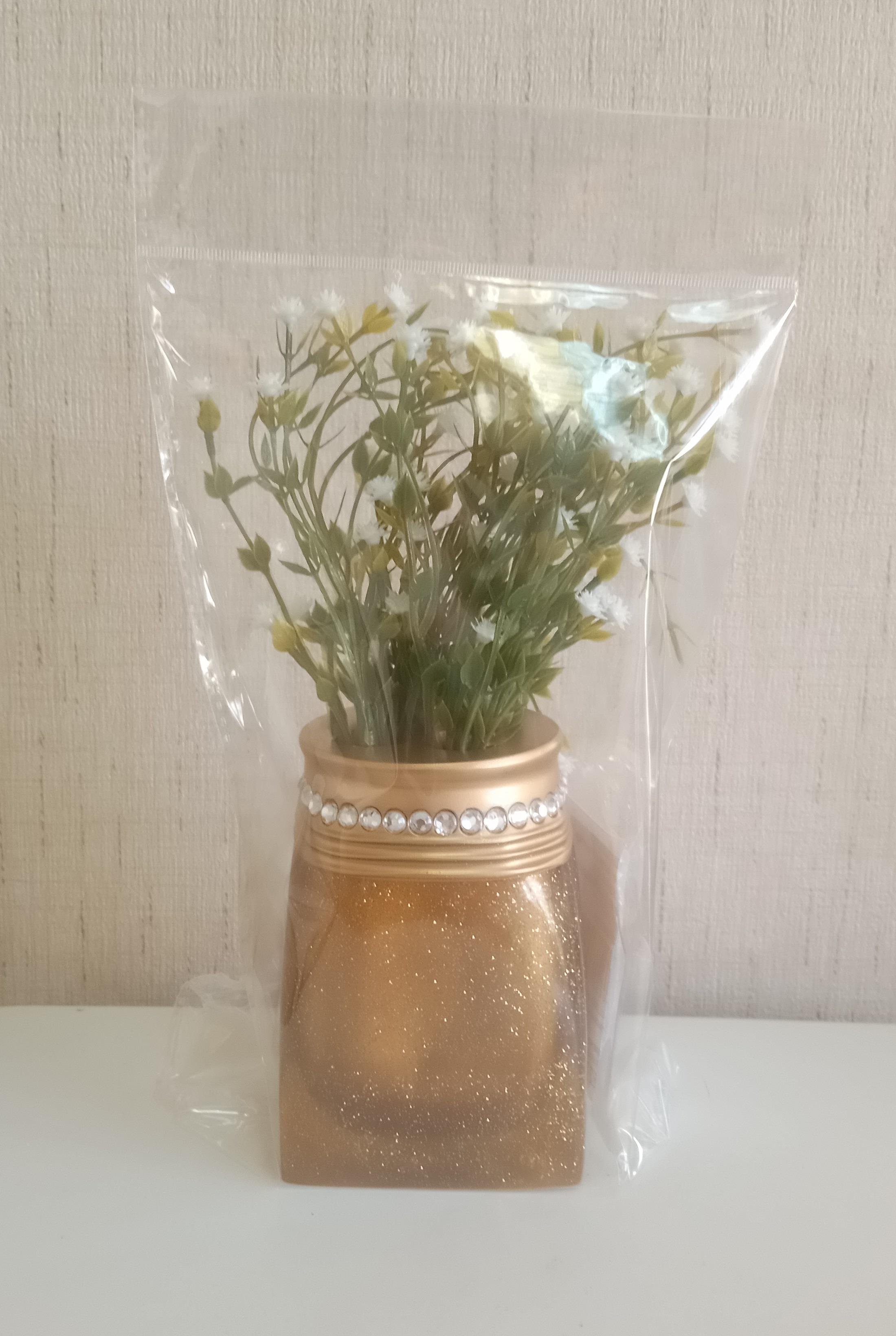 2 Adet Vazo Dahil,Vazoda Çiçek,Beyaz Yapay Çiçek,Vazo Dekoratif Taşlı Altın Poliresin 7X7X15Cm 