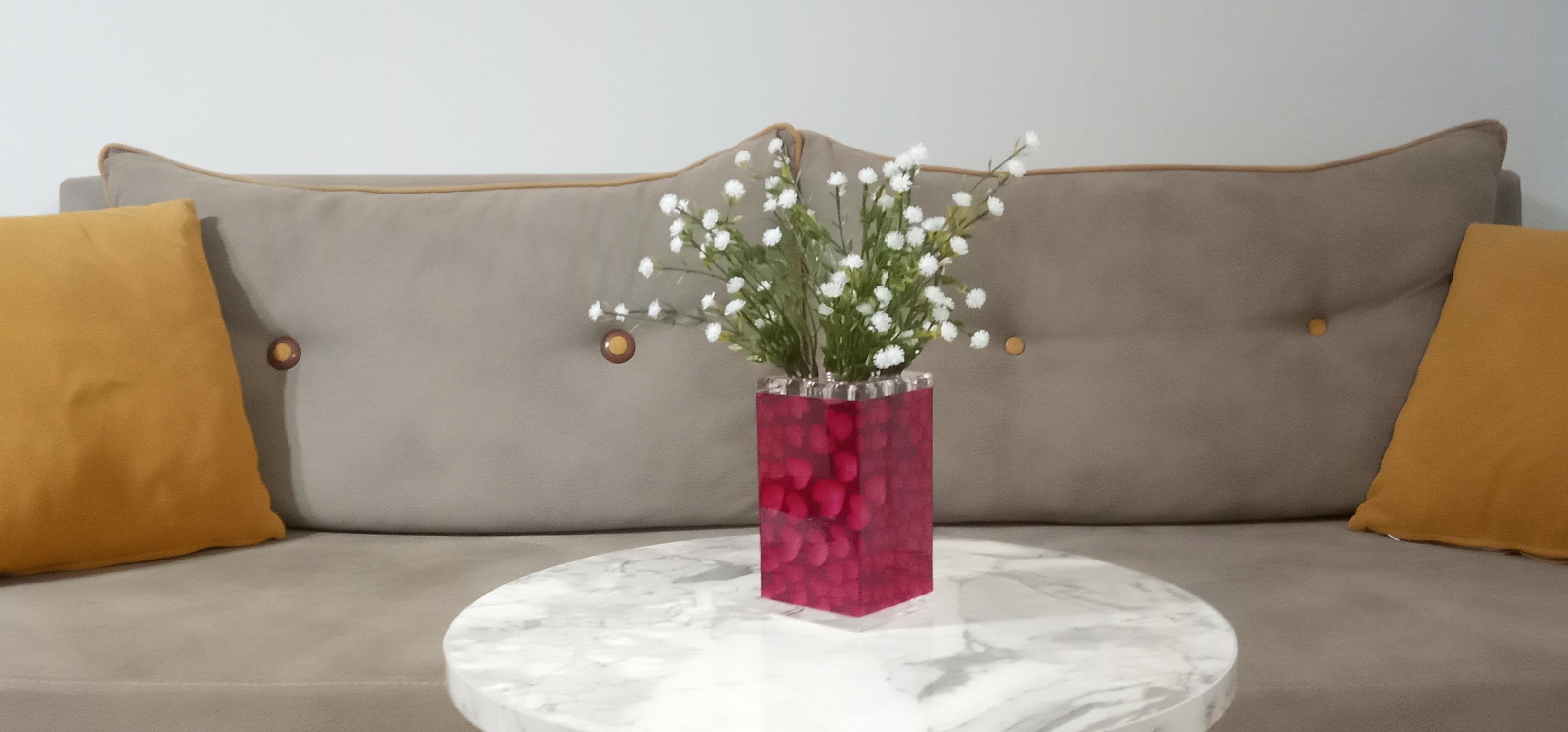 2 Adet Vazo Dahil,Vazoda Çiçek,Beyaz Yapay Çiçek,Vazo Dekoratif Kalpli 7X7X17Cm   