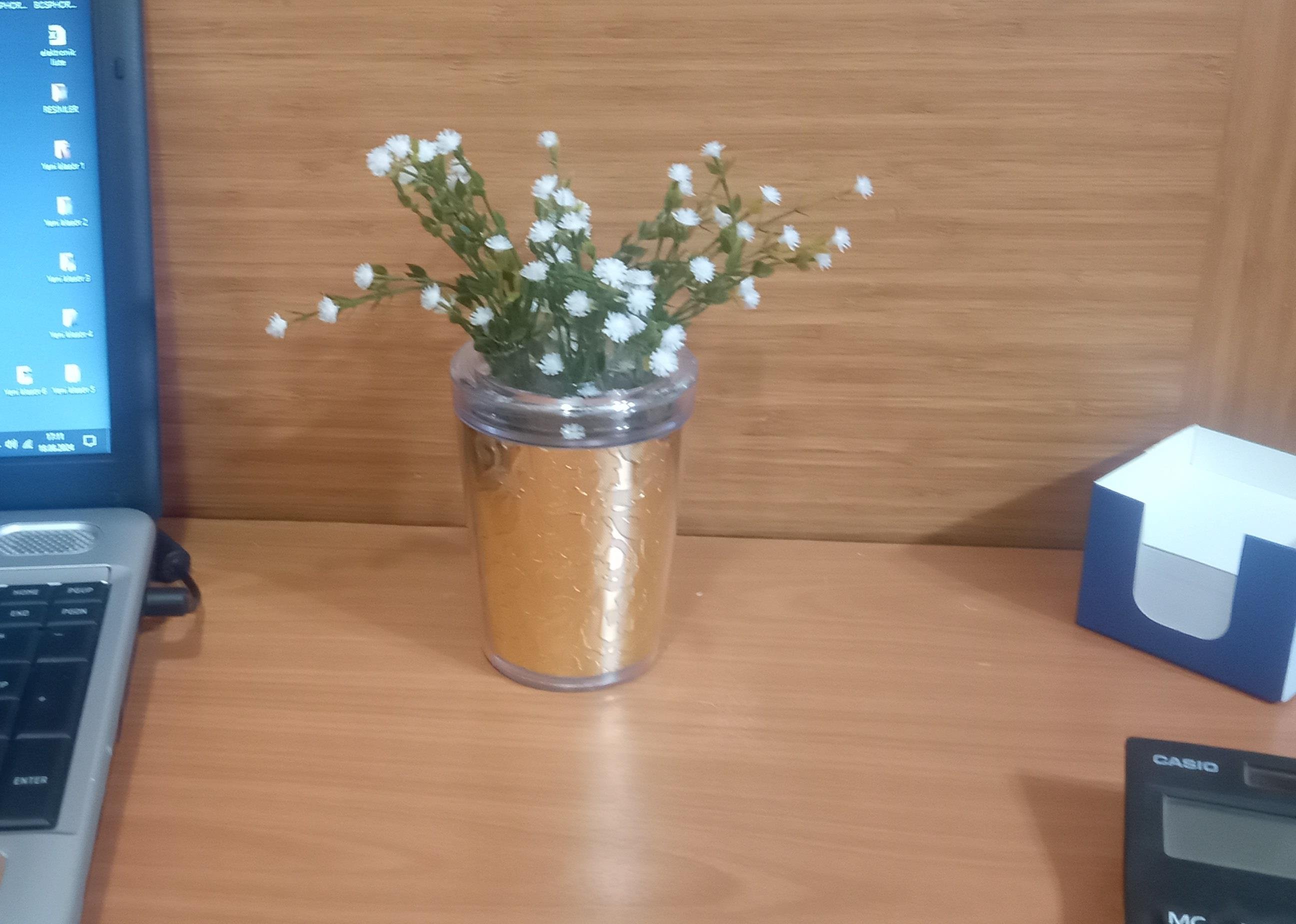 2 Adet Vazo Dahil,Vazoda Çiçek,Beyaz Yapay Çiçek,Vazo Dekoratif Altın Yaprak 9X9X17Cm 