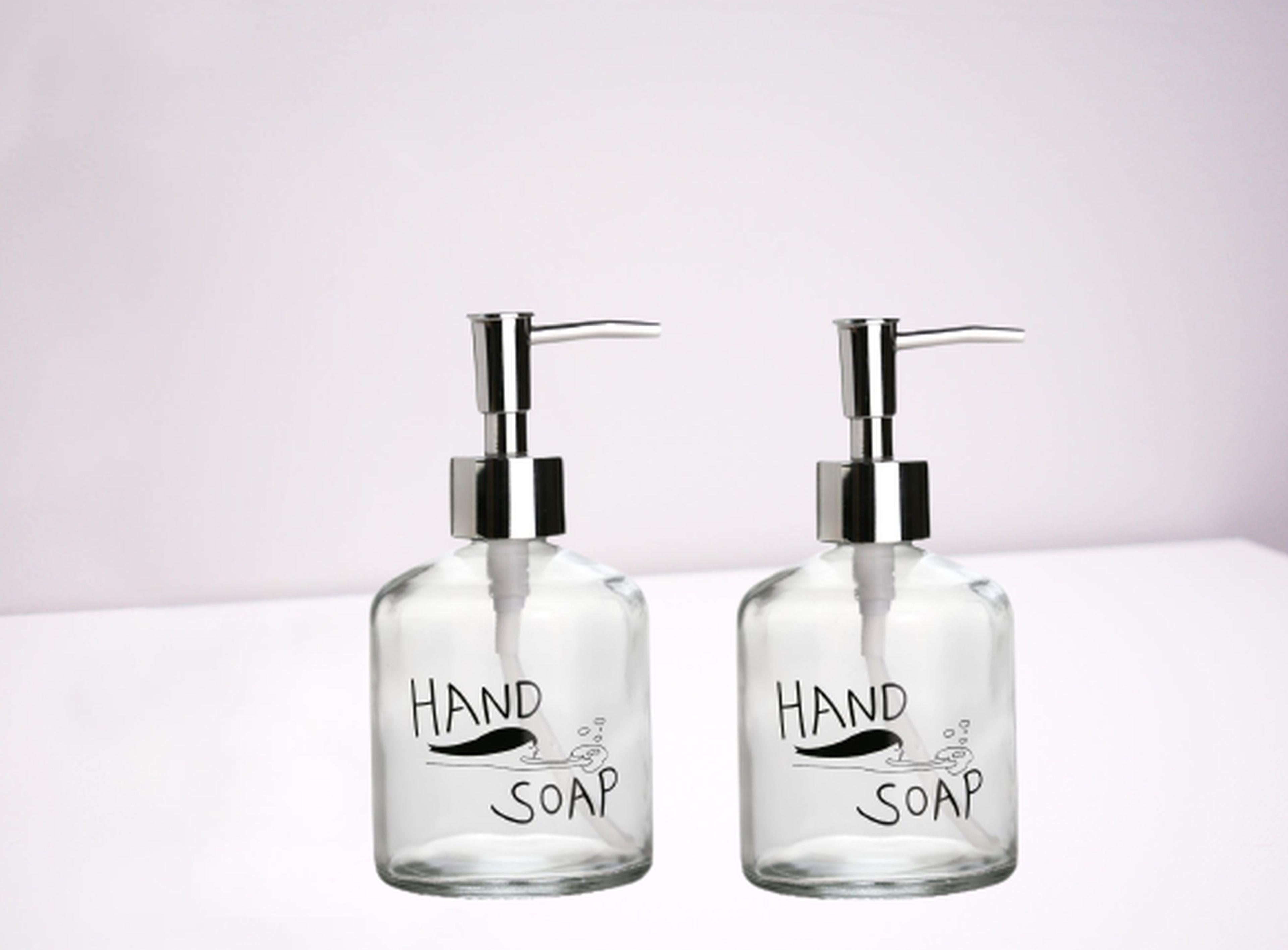 Banyo Seti Cam Sıvı Sabunluk İki Adet,El Sabunu Yazılı 300Ml 7,6X15,5Cm