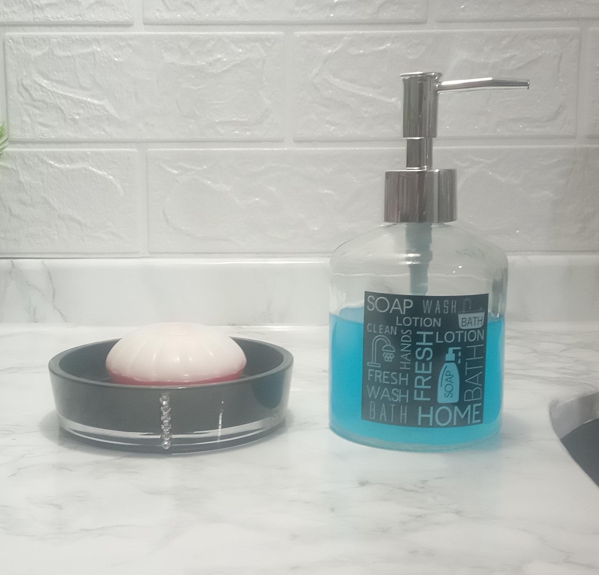 Banyo Seti,Siyah Etiketli Cam Sıvı Sabunluk Ve Akrilik Siyah Taşlı Sabunluk 