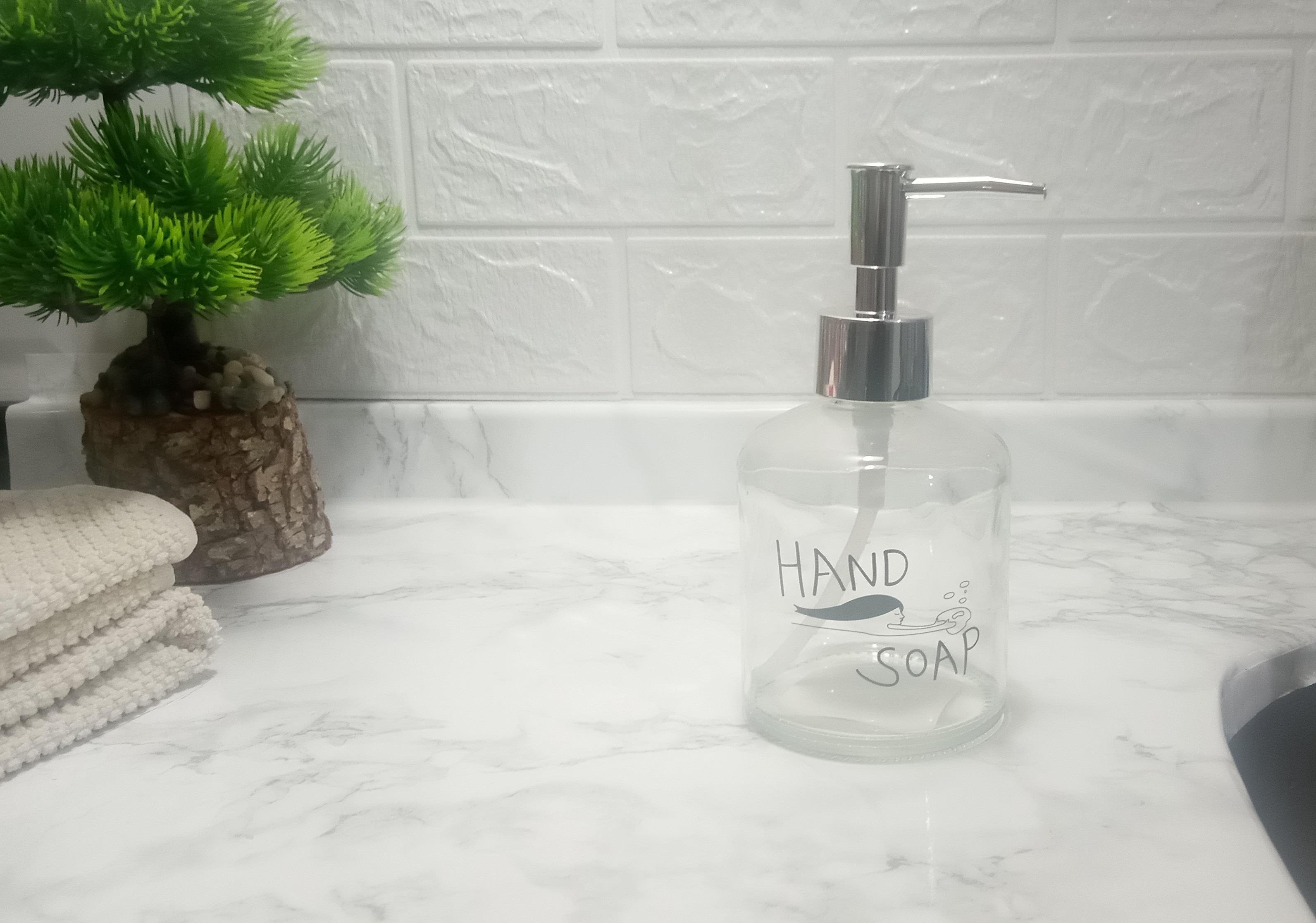 Cam Sıvı Sabunluk,El Sabunu Yazılı 300Ml Banyo Seti  7,6X15,5Cm