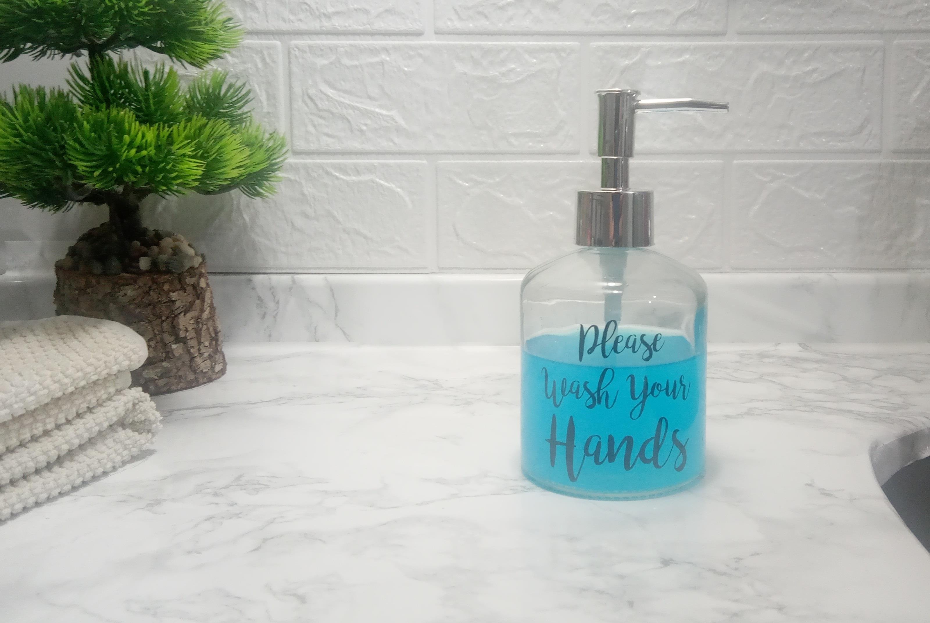 Cam Sıvı Sabunluk,Yazılı Model 300Ml Banyo Seti  7,6X15,5Cm