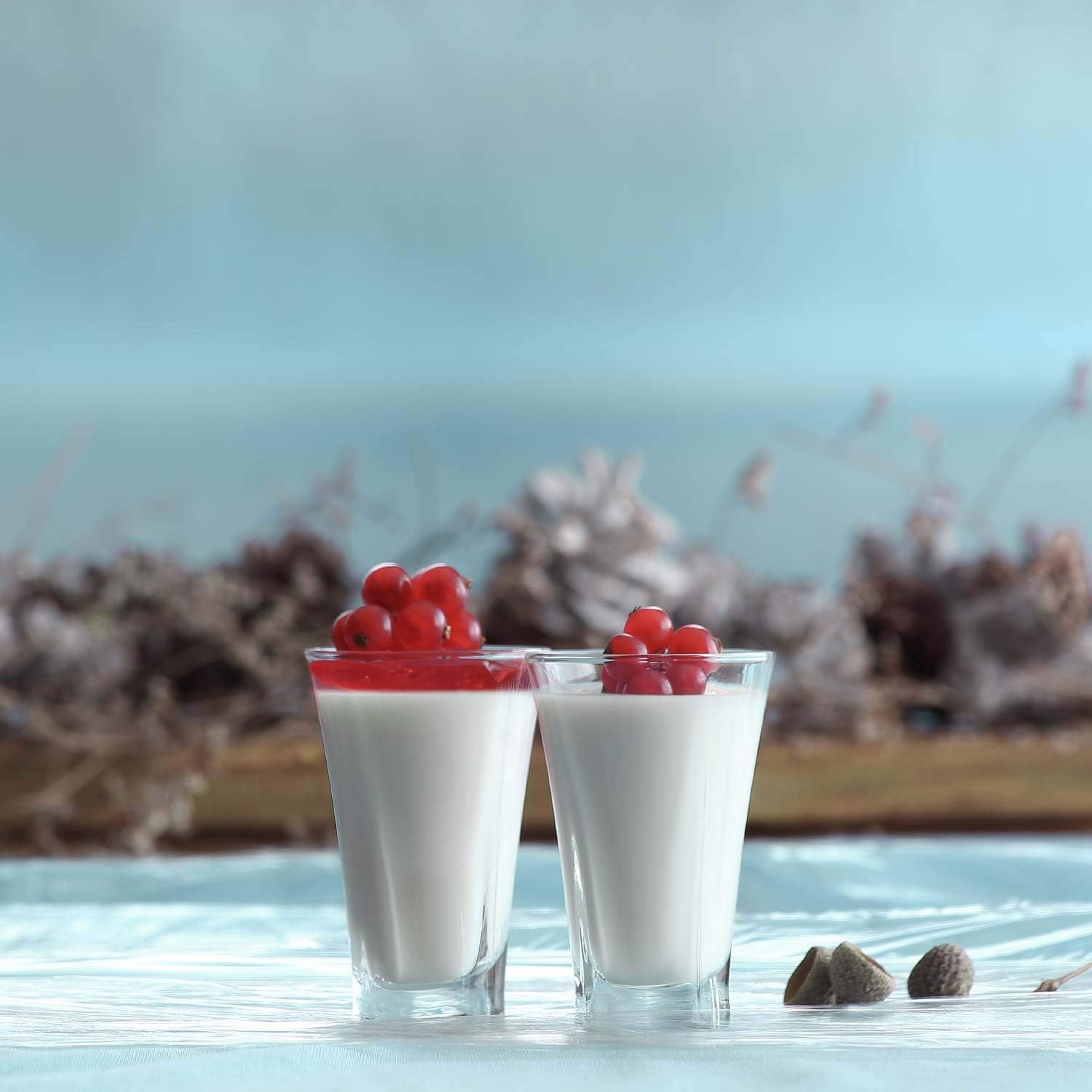 Cam Su Ve Meşrubat Kahve Yanı Bardak Seti  3 Adet Mısafır Sunum  6X6X9Cm