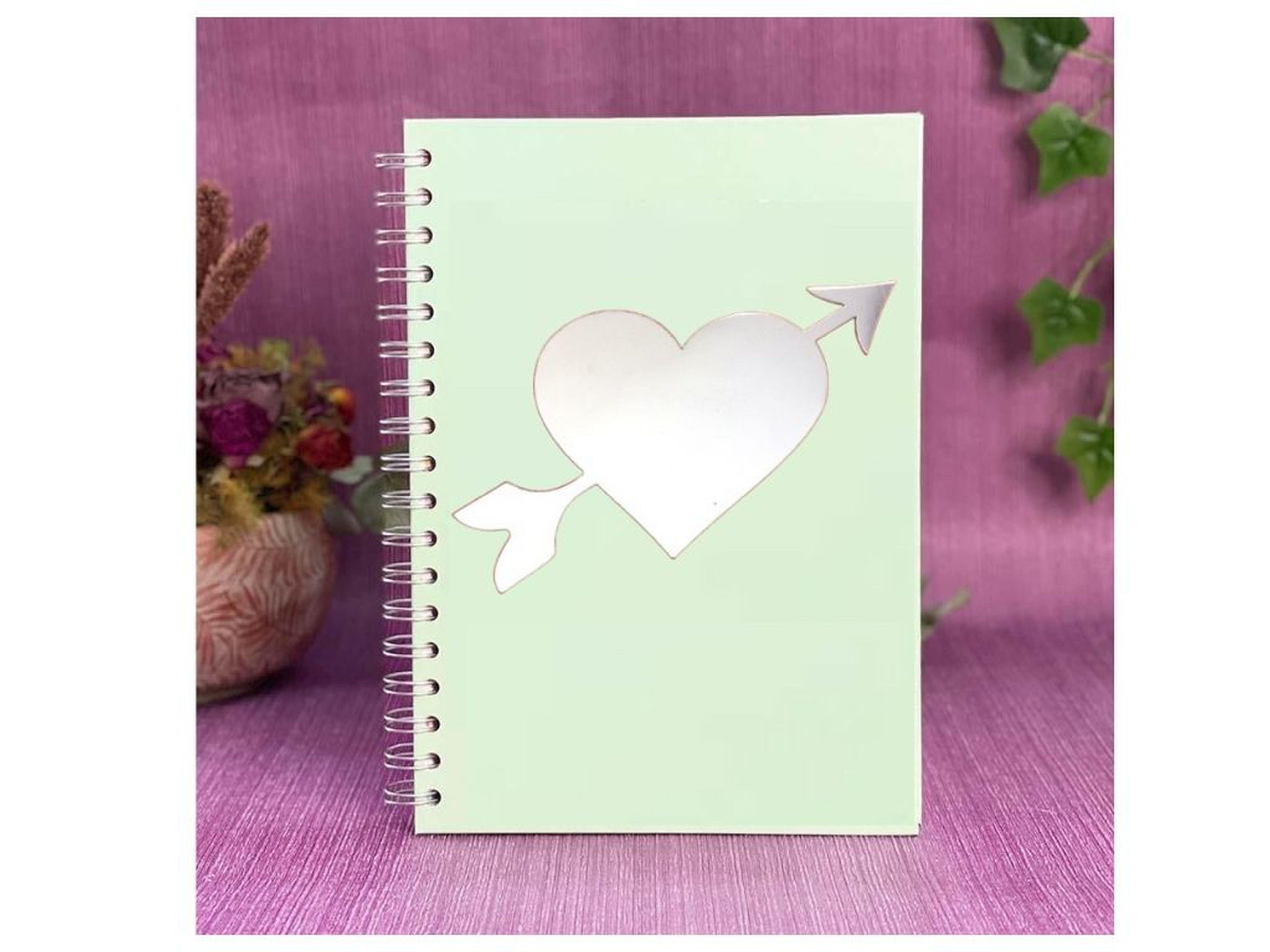 Defter Sticker,Laptop Sticker  Aynalı Kalp Şekilli 20X11X0,6Cm