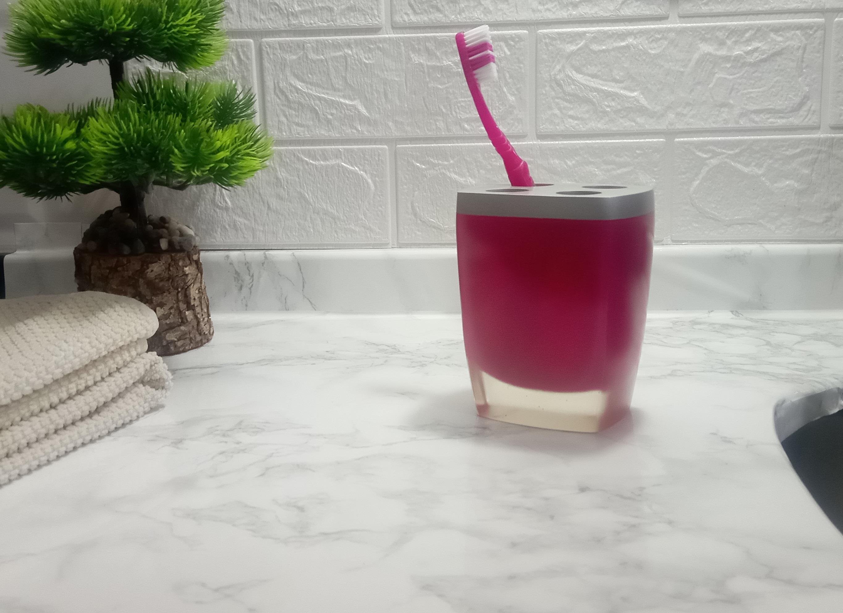 Diş Fırçalık Gri Pembe Poliresin 8x4x11cm