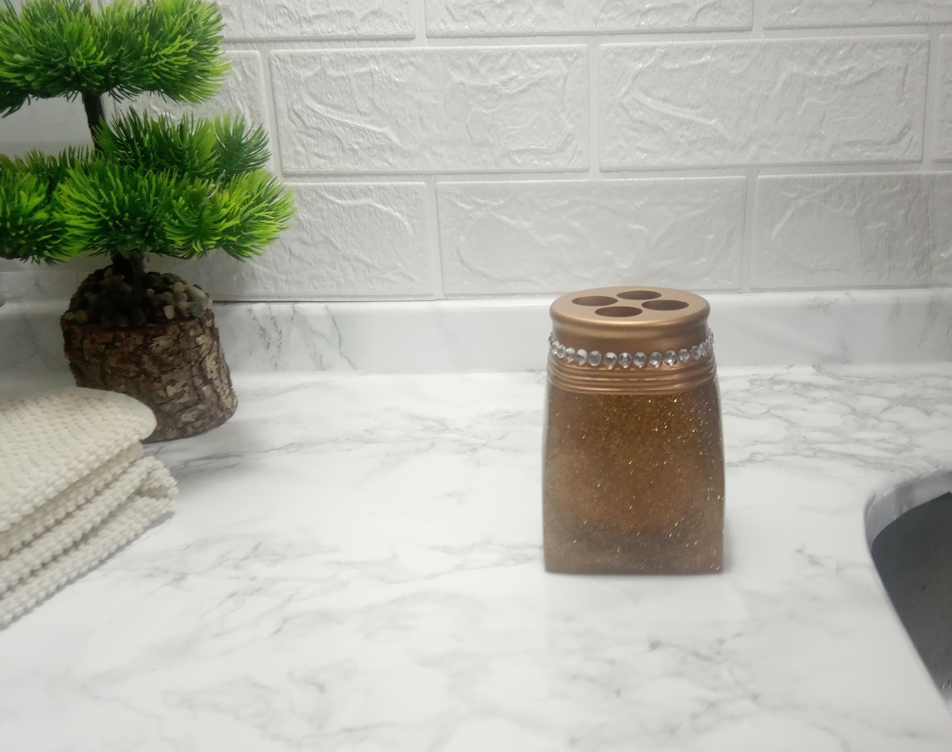 Diş Fırçalık Taşlı Altın Poliresin 7x7x10cm