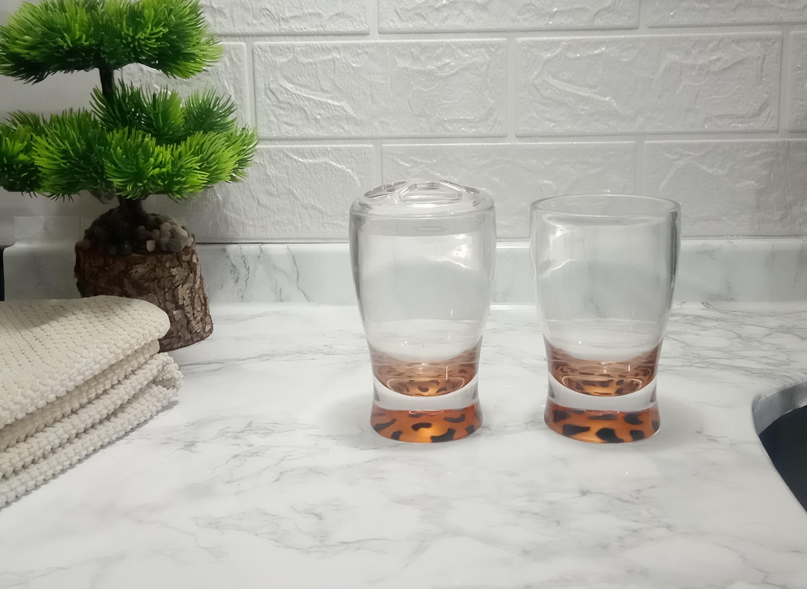 Diş Fırçalık Ve Macun Kabi 2 Li Banyo Seti,Leopar Akrilik