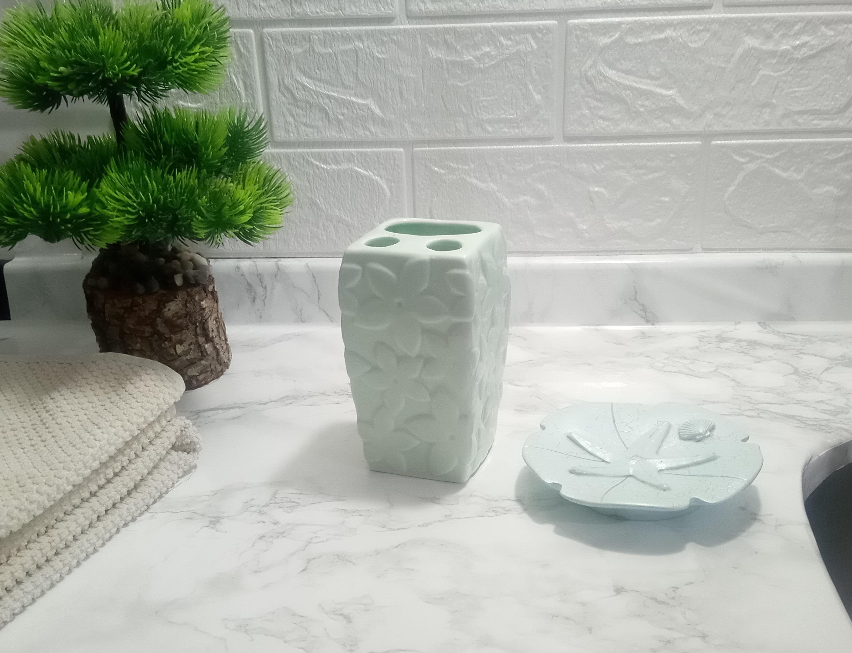 Diş Fırçalık Ve Sabunluk 2 Li Banyo Seti