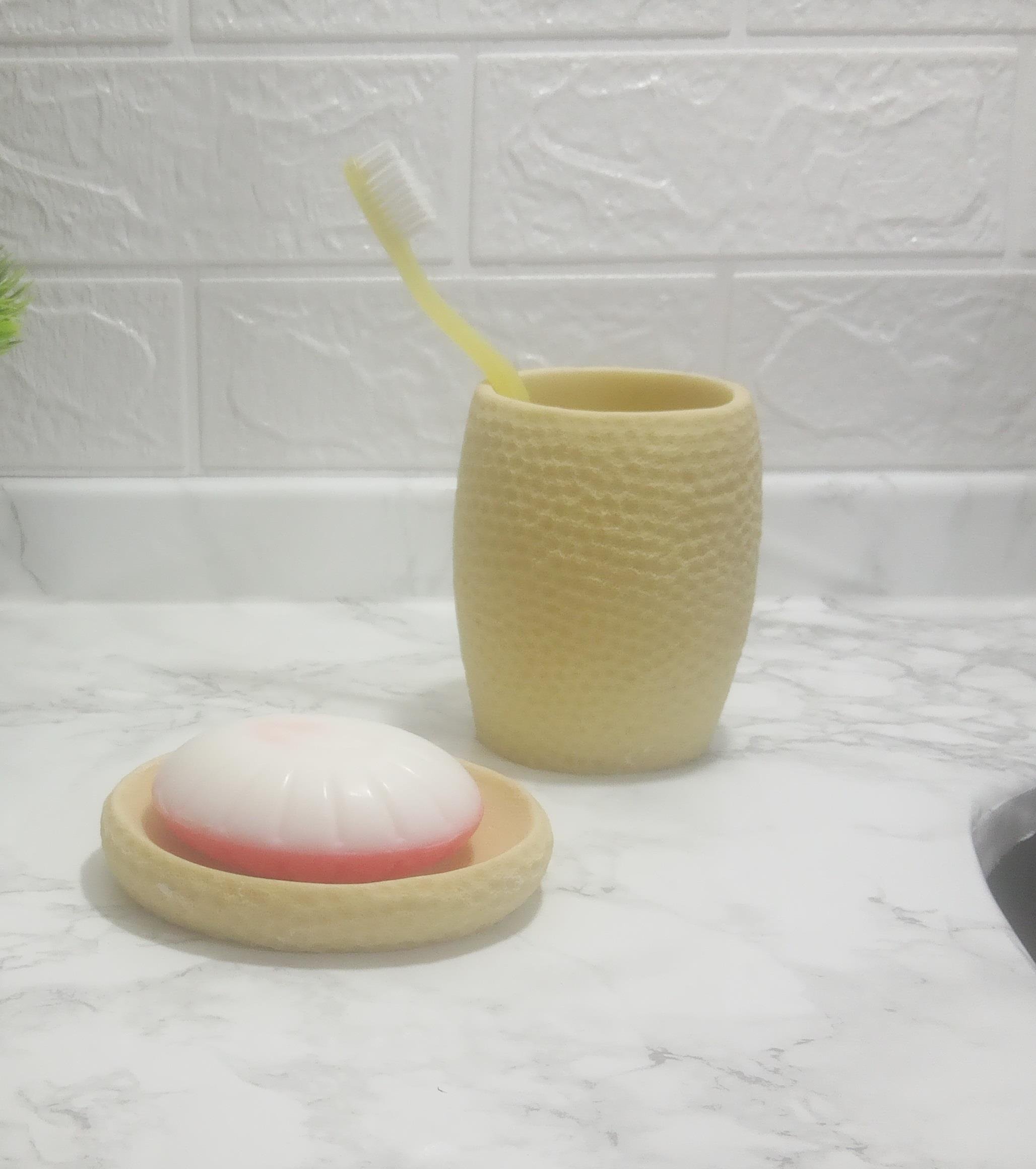 Sabunluk Diş Firçalik 2 Li Banyo Seti,Sarı Petek Model,Poliresin