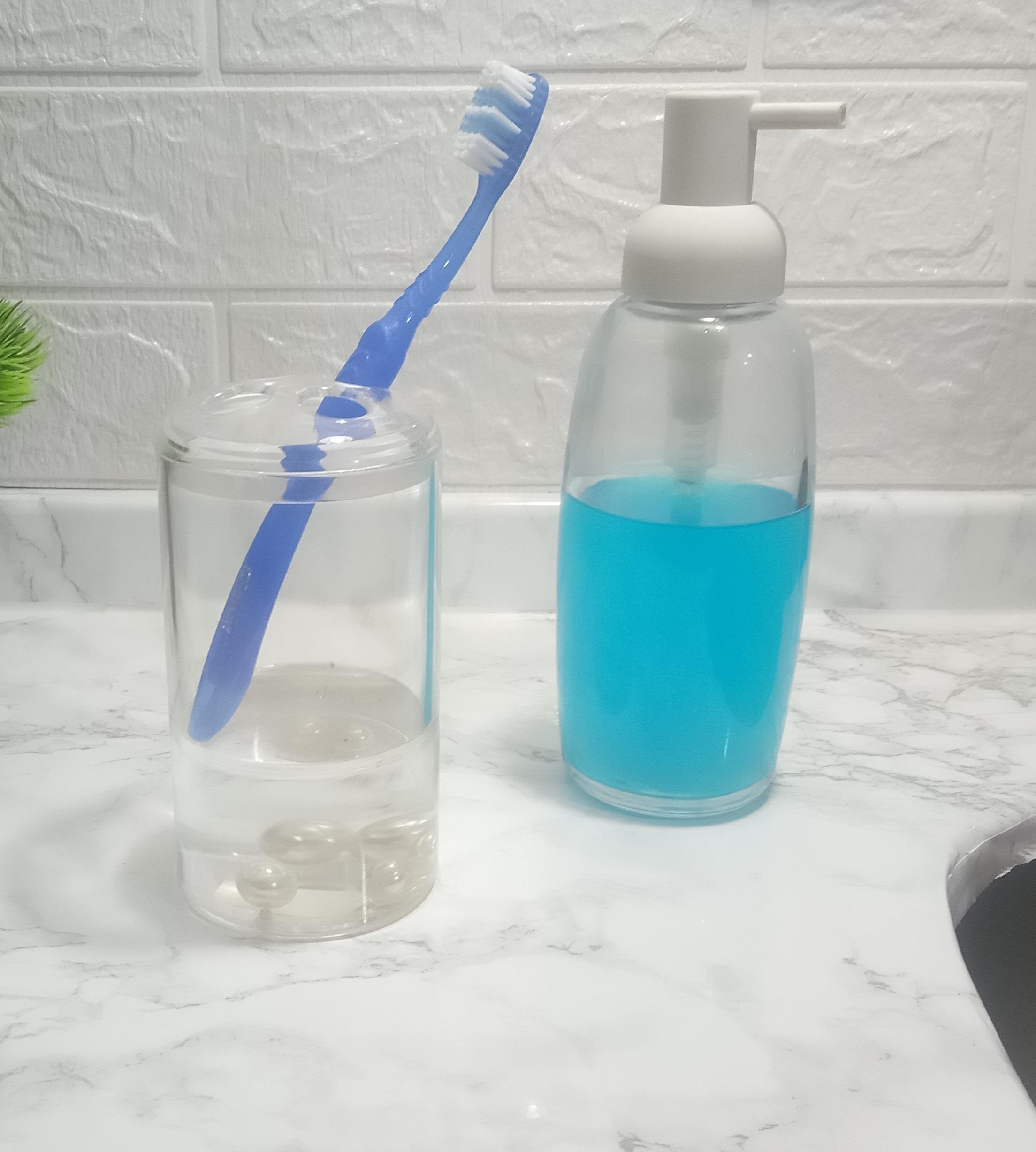 Sıvı Sabunluk Diş Fırçalık 2 Li Banyo Seti Beyaz  İnci  