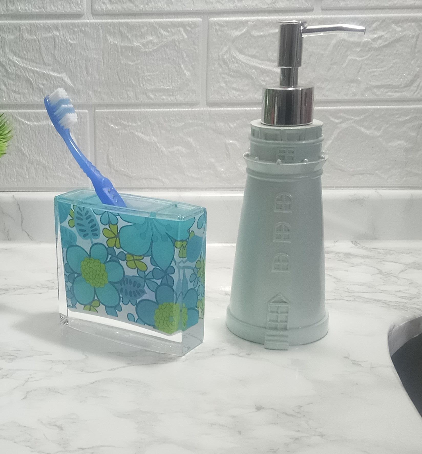 Sıvı Sabunluk Ve Diş Fırçalık 2 Li Banyo Seti,Deniz Feneri Ve Mavi Çiçekli