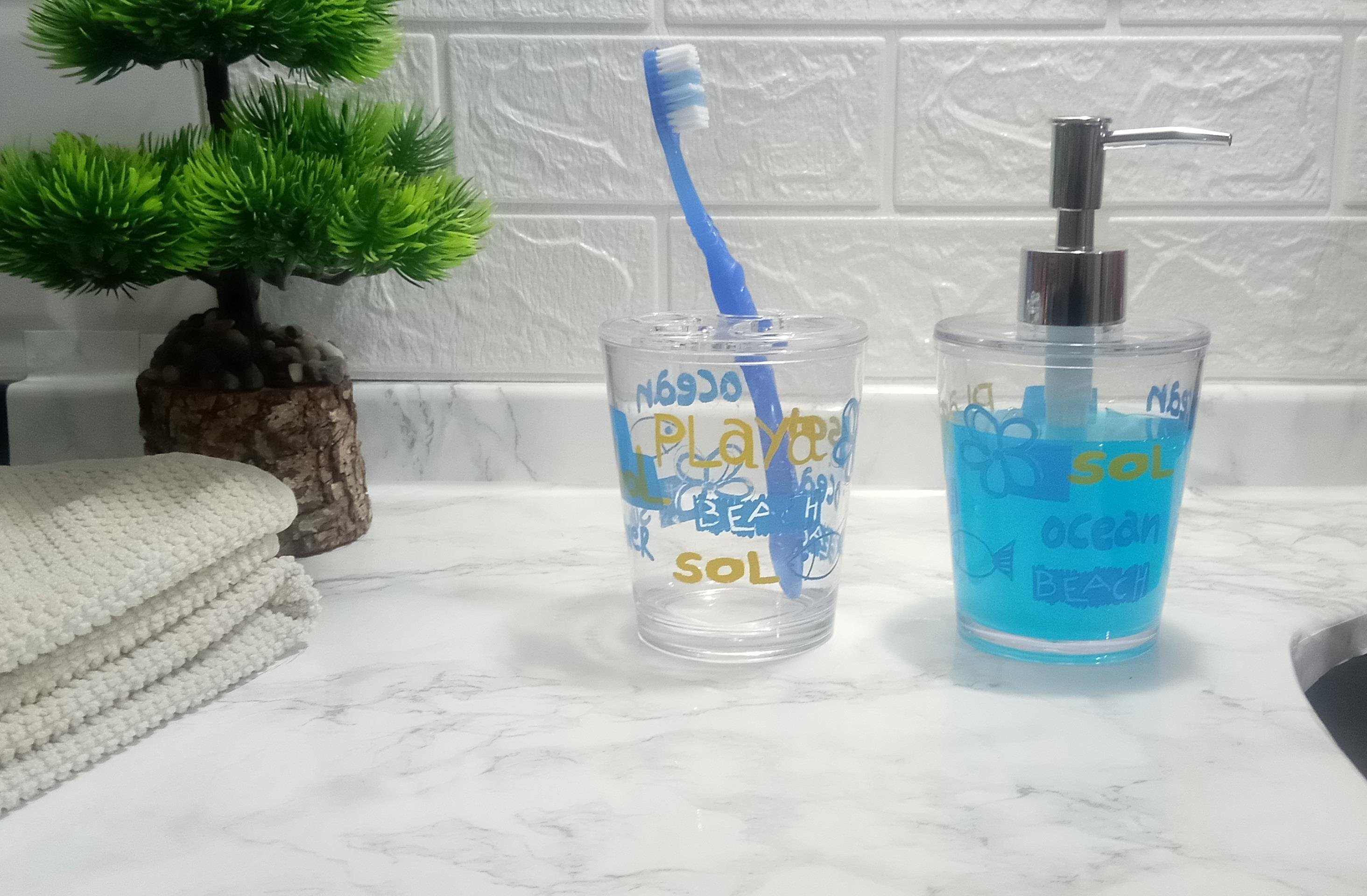 Sıvı Sabunluk Ve Diş Fırçalık 2 Li Banyo Seti Balıklı Model