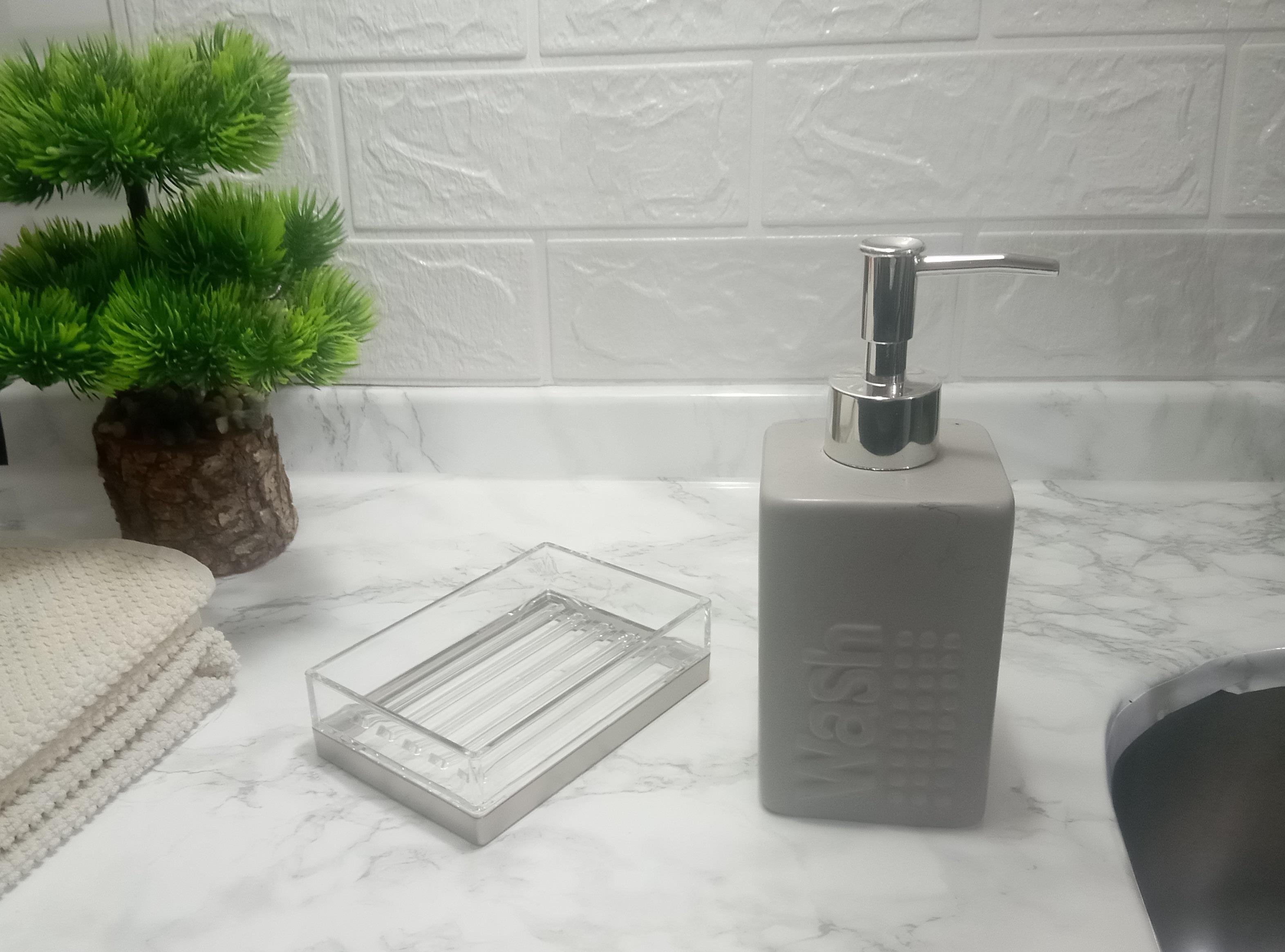 Sıvı Sabunluk Ve Sabunluk 2 Li Banyo Seti,Gri Renkli