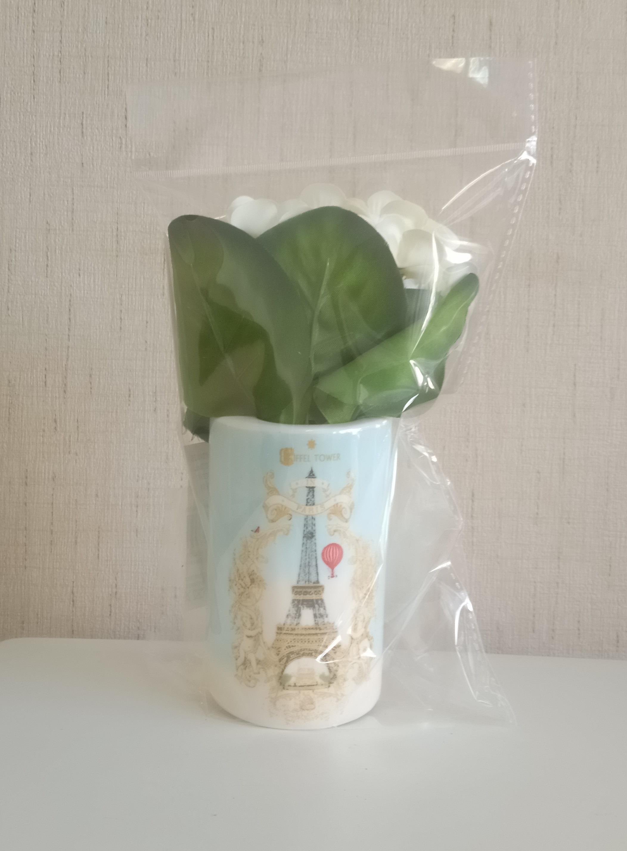 Vazoda Çiçek,Beyaz Yapay Çiçek,Vazo Dekoratif Romantik Yeşil Model 7X7X16Cm 