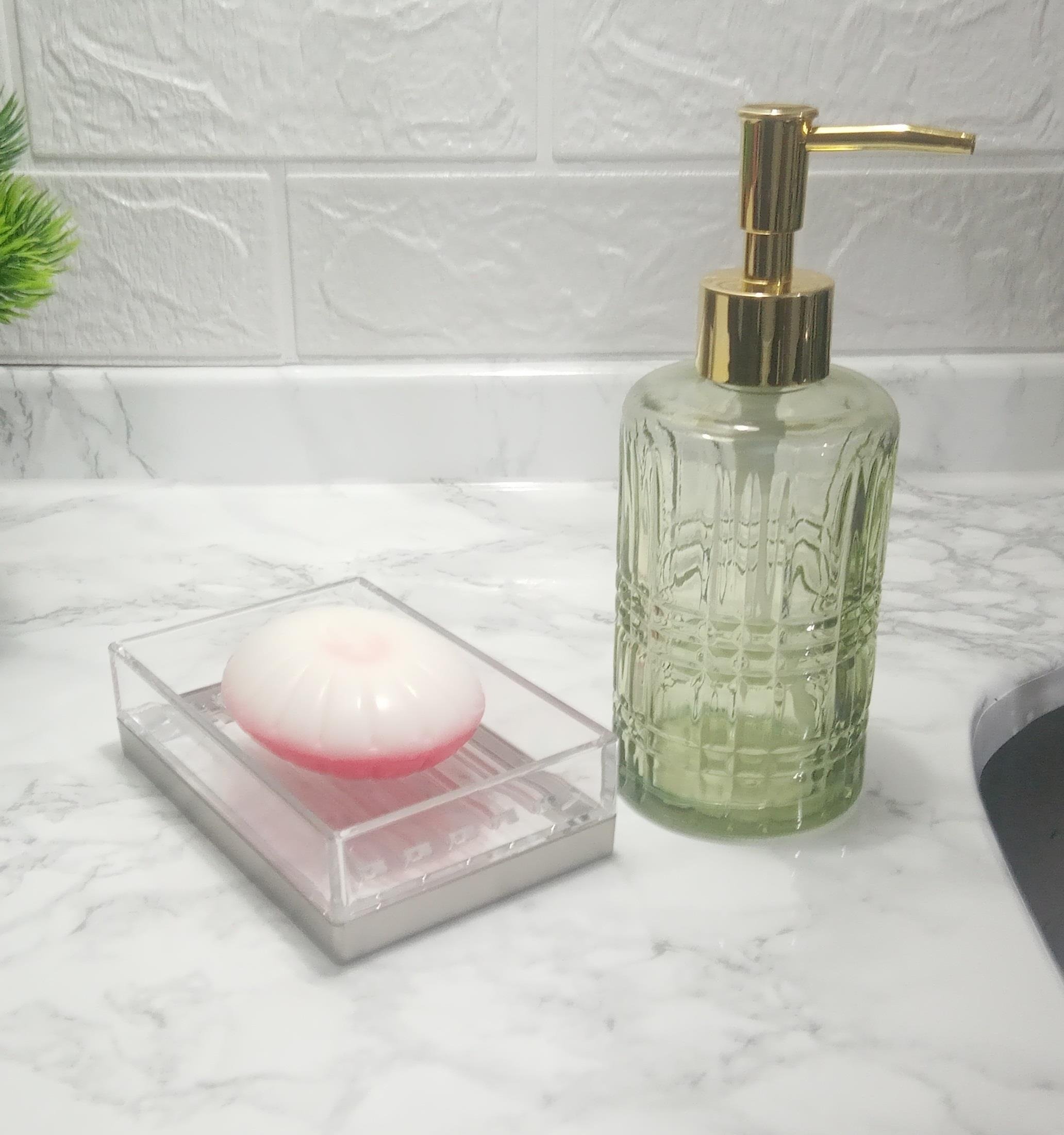 Yeşil Cam Sıvı Sabunluk Ve Akrilik Sabunluk 2 Li Banyo Seti