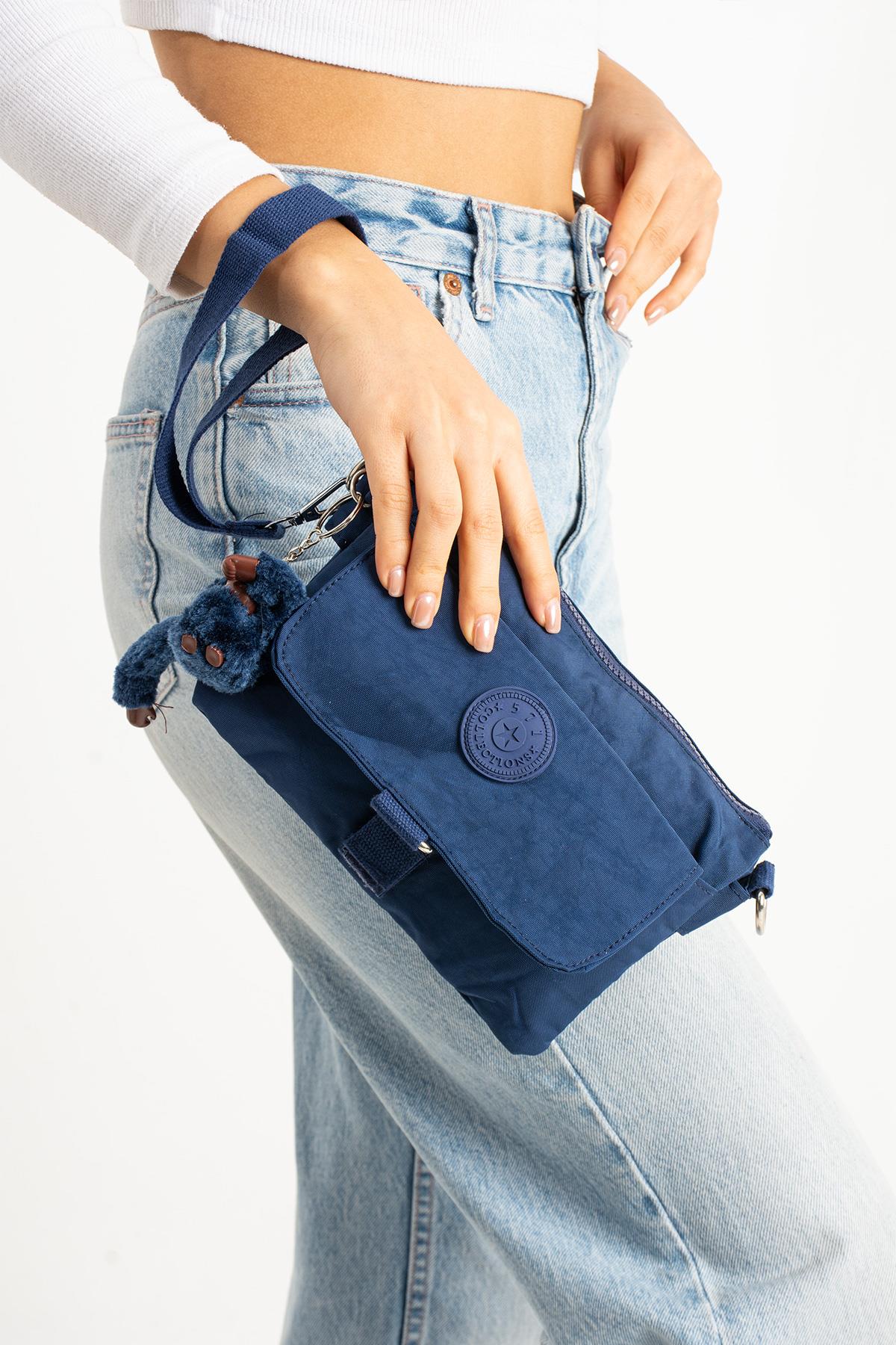 Çapraz Askılı Ultra Hafif Çok Cepli Bayan Omuz Çantası Laci (Model: 571-6J)