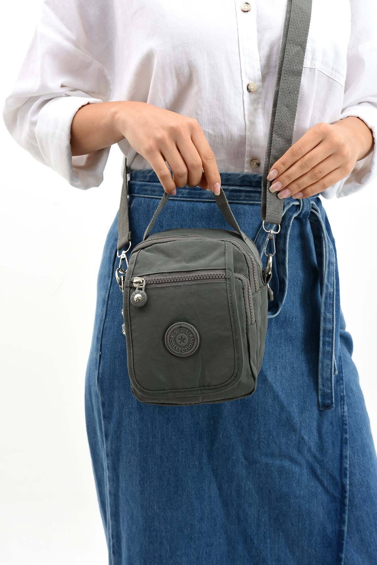 Çapraz Askılı Ultra Hafif Çok Cepli Bayan Omuz Çantası Yeşil (Model: 571-6K)