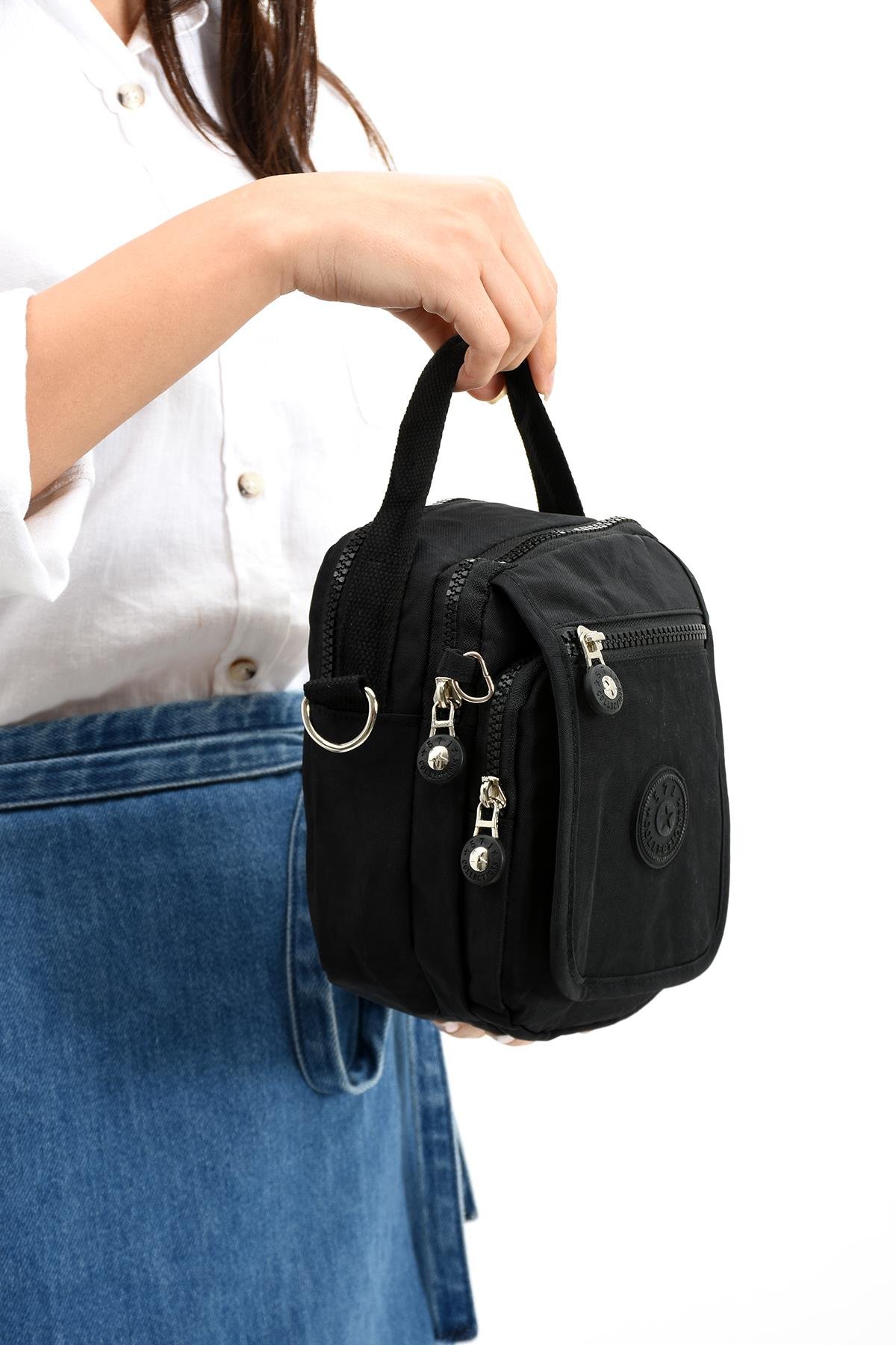 Çapraz Askılı Ultra Hafif Çok Cepli Bayan Omuz Çantası Siyah (Model: 571-6K)