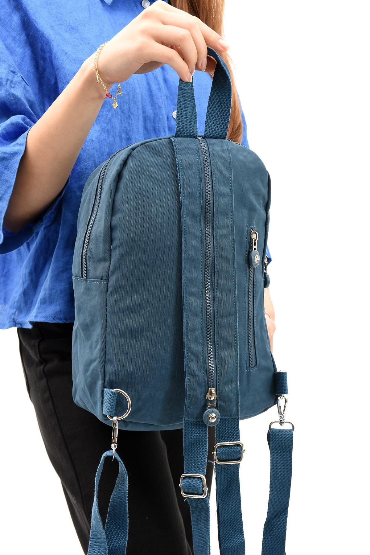 Hem Sırt Hem Göğüs Genç Spor Bodybag Çantası Mavi (Model: 571-8D) 