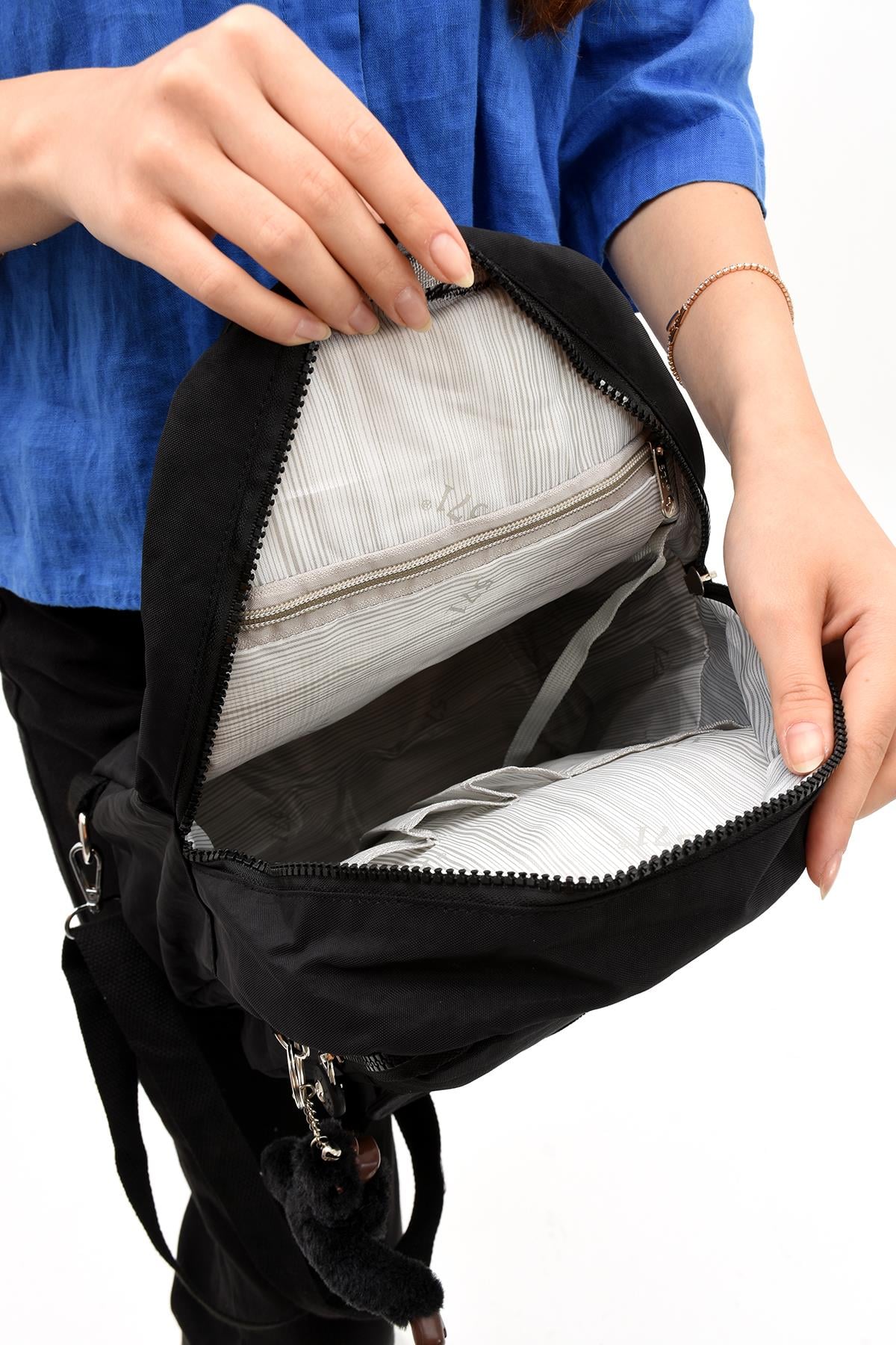 Hem Sırt Hem Göğüs Genç Spor Bodybag Çantası Siyah (Model: 571-8D) 
