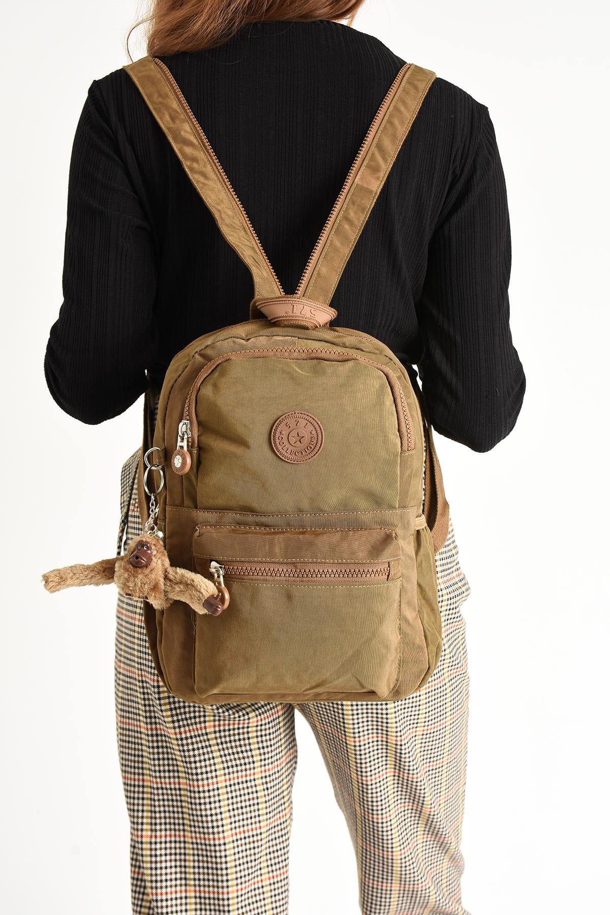 Hem Sırt Hem Göğüs Genç Spor Bodybag Çantası Taba (Model: 571-8C) 