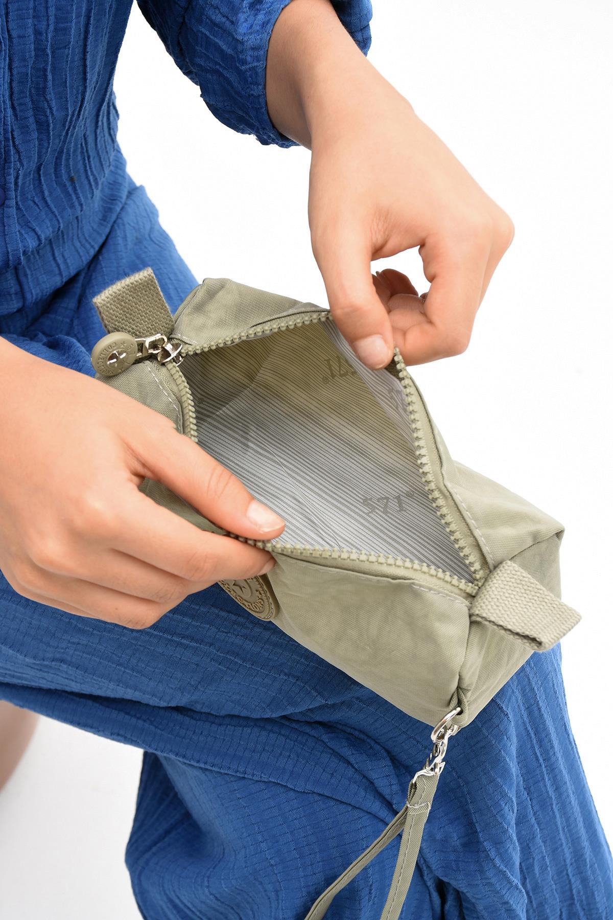 Tek Bölmeli Kalemlik (Yıkanabilir ve Su Geçirmez, makyaj çantası ) Vizon (Model: 571-15H)