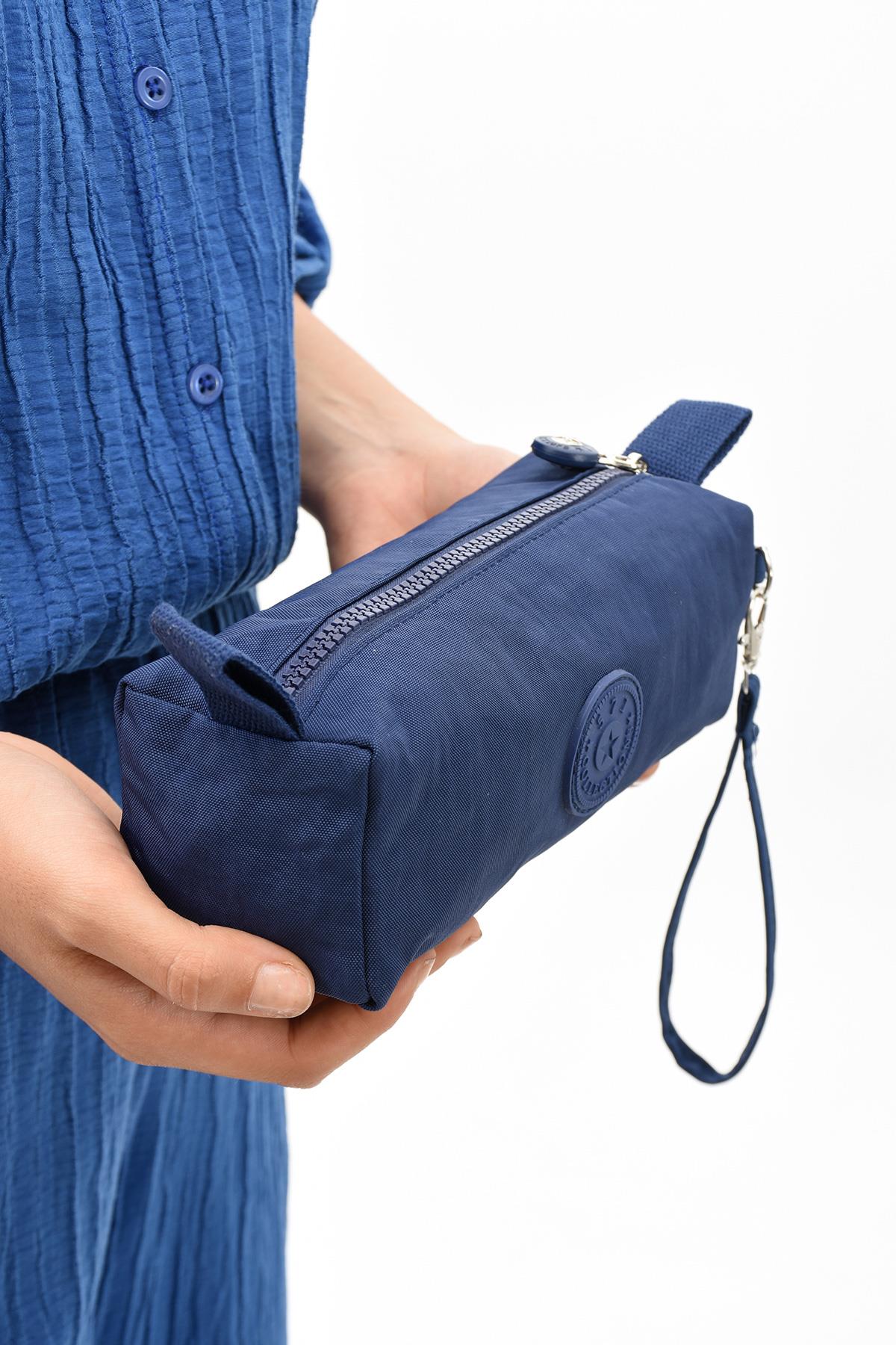 Tek Bölmeli Kalemlik (Yıkanabilir ve Su Geçirmez, makyaj çantası ) Laci (Model: 571-15H)