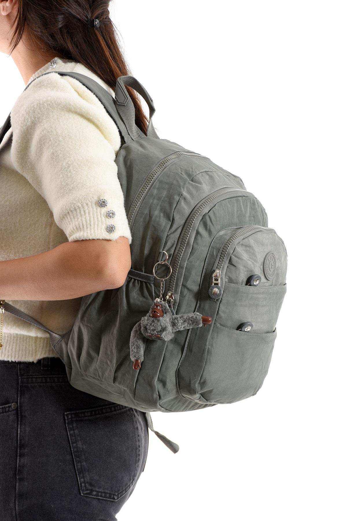 Ultra Hafif Çok Cepli Orta Boy Sırt Çantası Unisex Gri (Model: 571-4C)