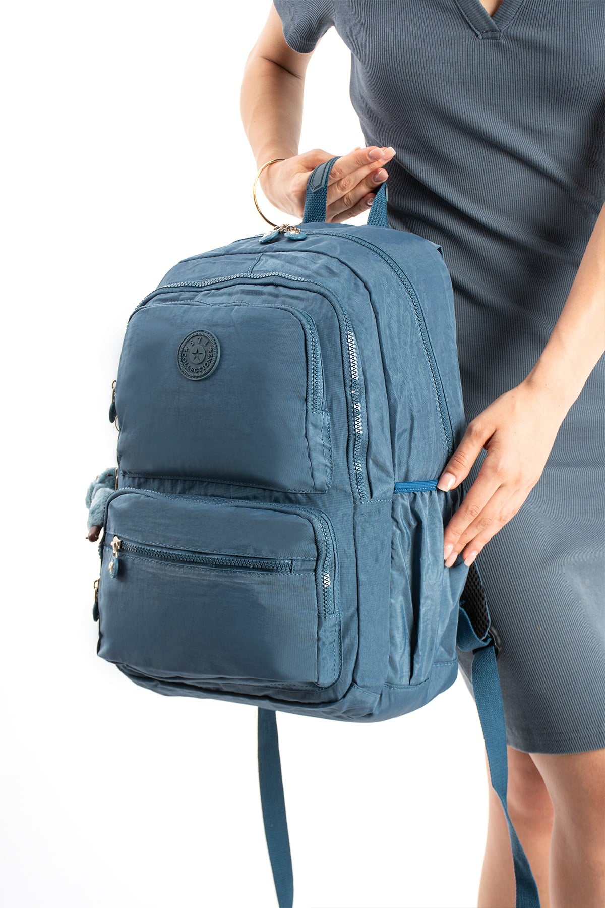 571-2DUltra Hafif Geniş Hacimli Okul Seyahat Spor Sırt Çantası Mavi Model: (571-2D)