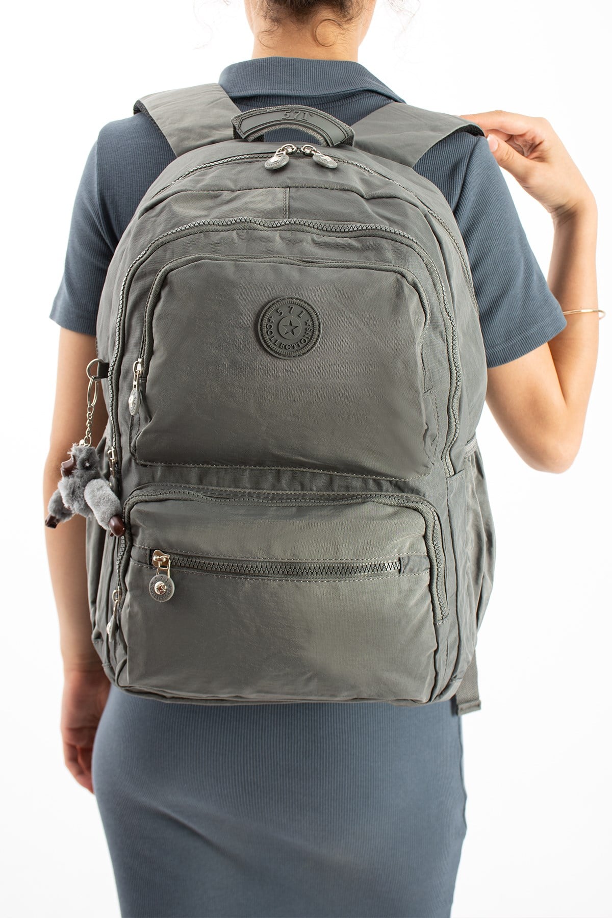 571-2DUltra Hafif Geniş Hacimli Okul Seyahat Spor Sırt Çantası Gri Model: (571-2D)