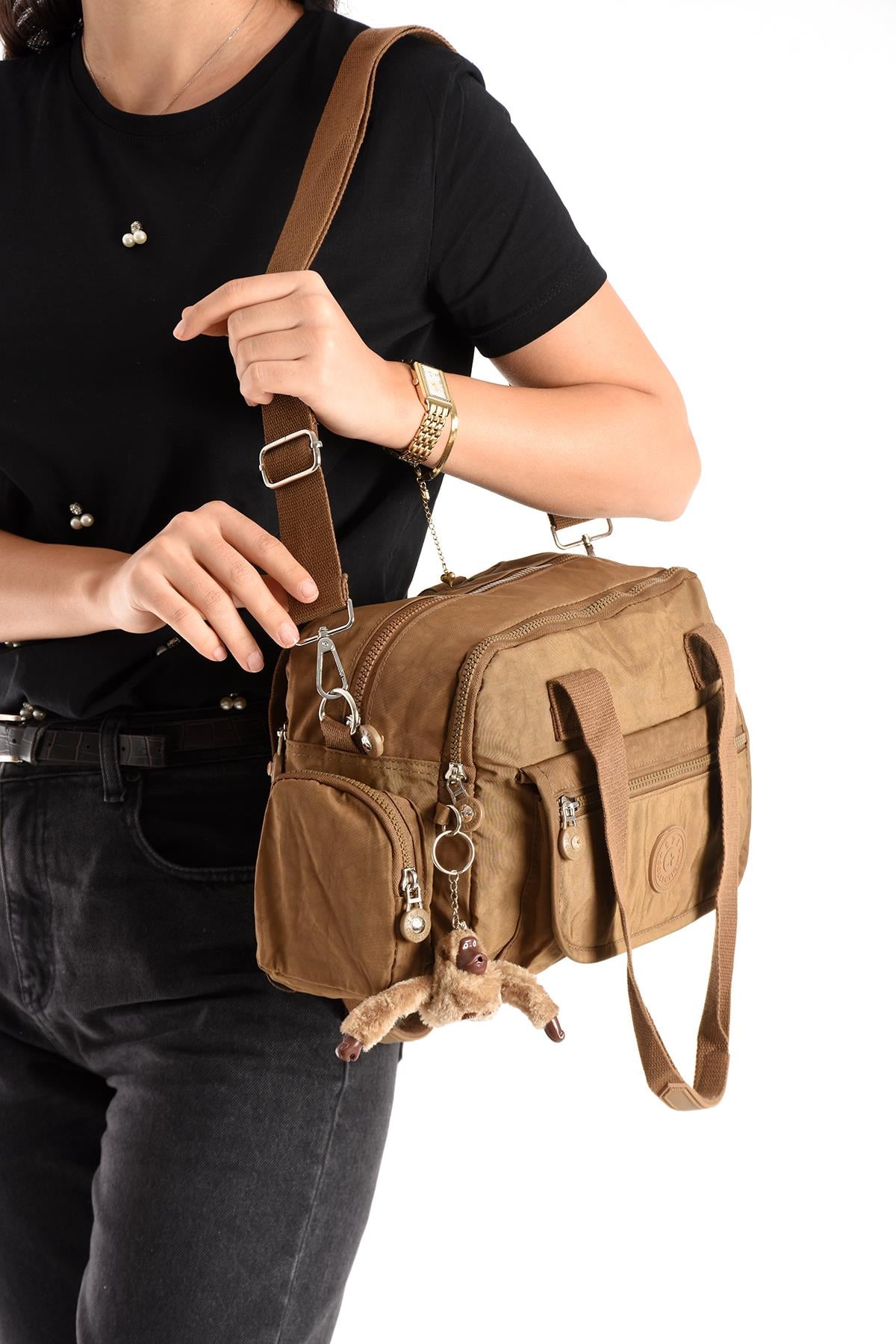 Ultra Hafif Su Geçirmez Çok Cepli Omuz Çantası Taba (Model: 571-5M) 