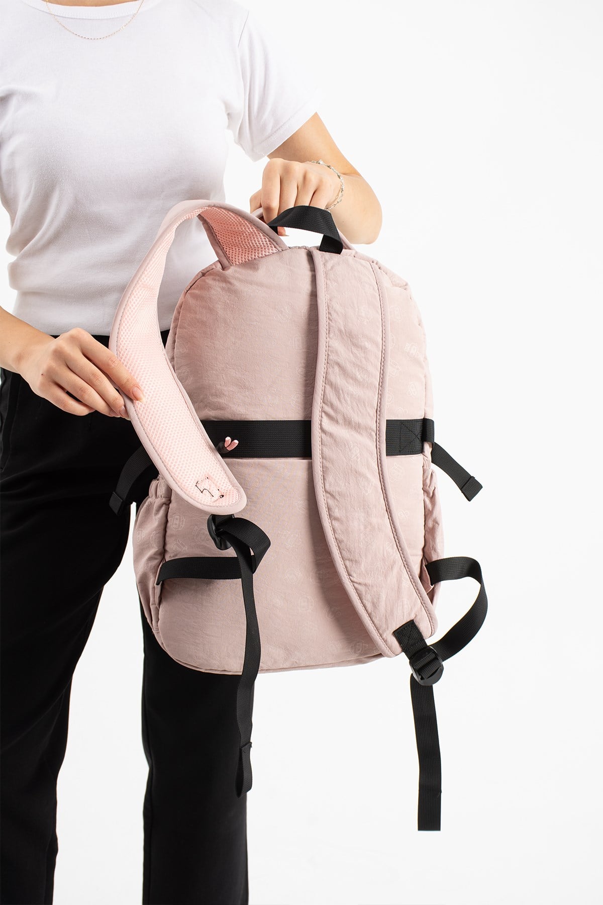VNT-9BUnisex, Ultra Hafif, Çok Cepli, Sırt Çantası Pembe Model: (VNT-9B)