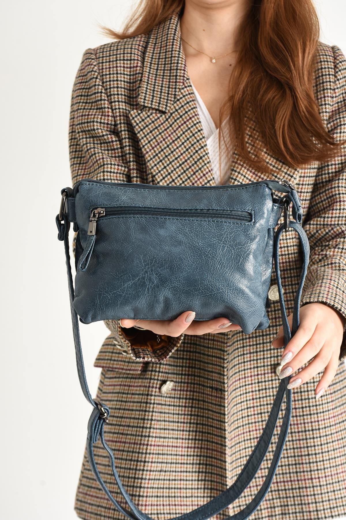Yıkanmış Deri Omuz Çantası Mavi (Model: 571-11-13G) 
