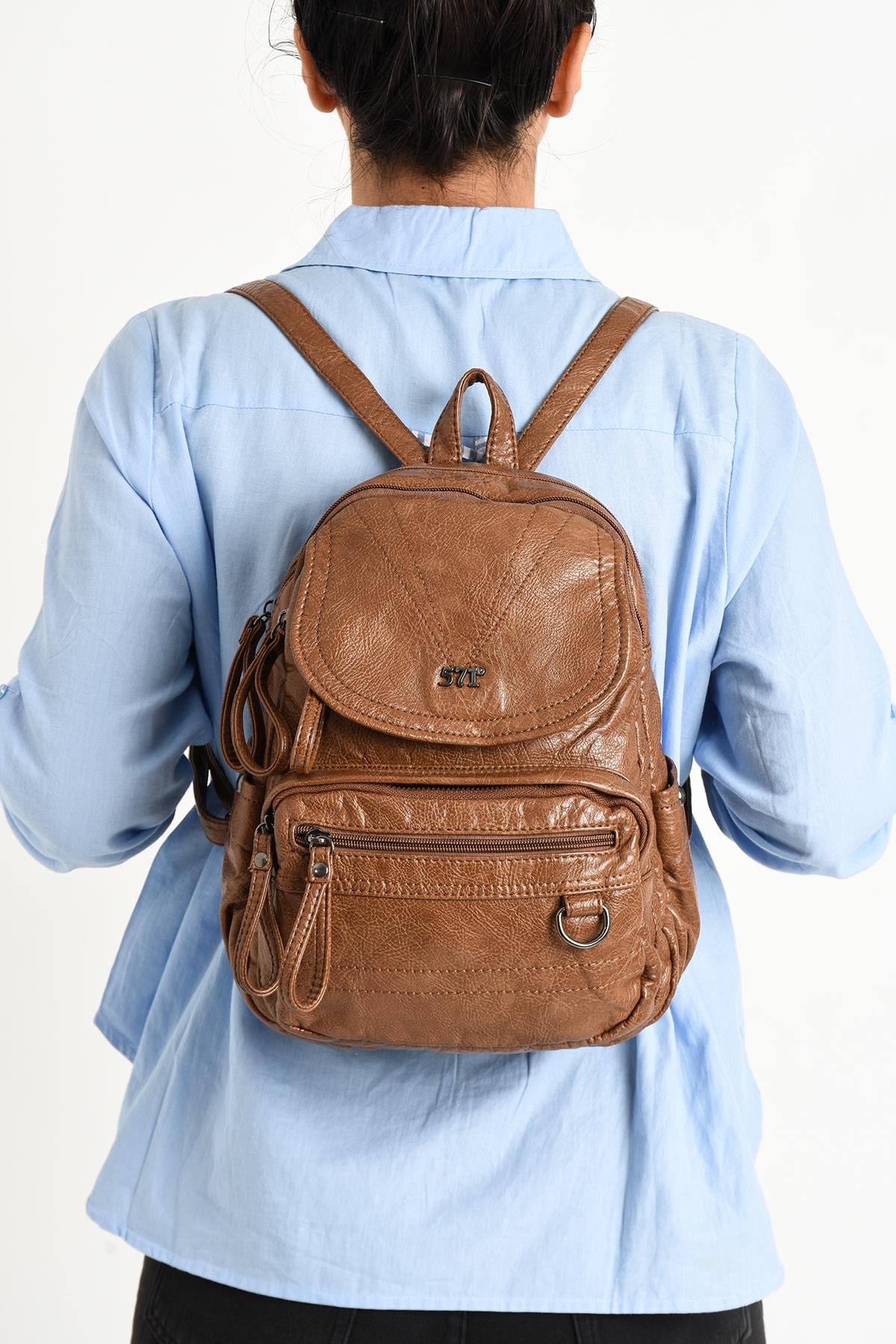 Yıkanmış Deri Sırt Çantası Taba (Model: 571-11-12H)