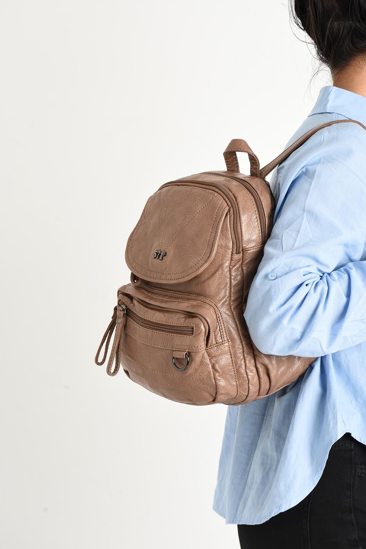 Yıkanmış Deri Sırt Çantası Vizon (Model: 571-11-12H)