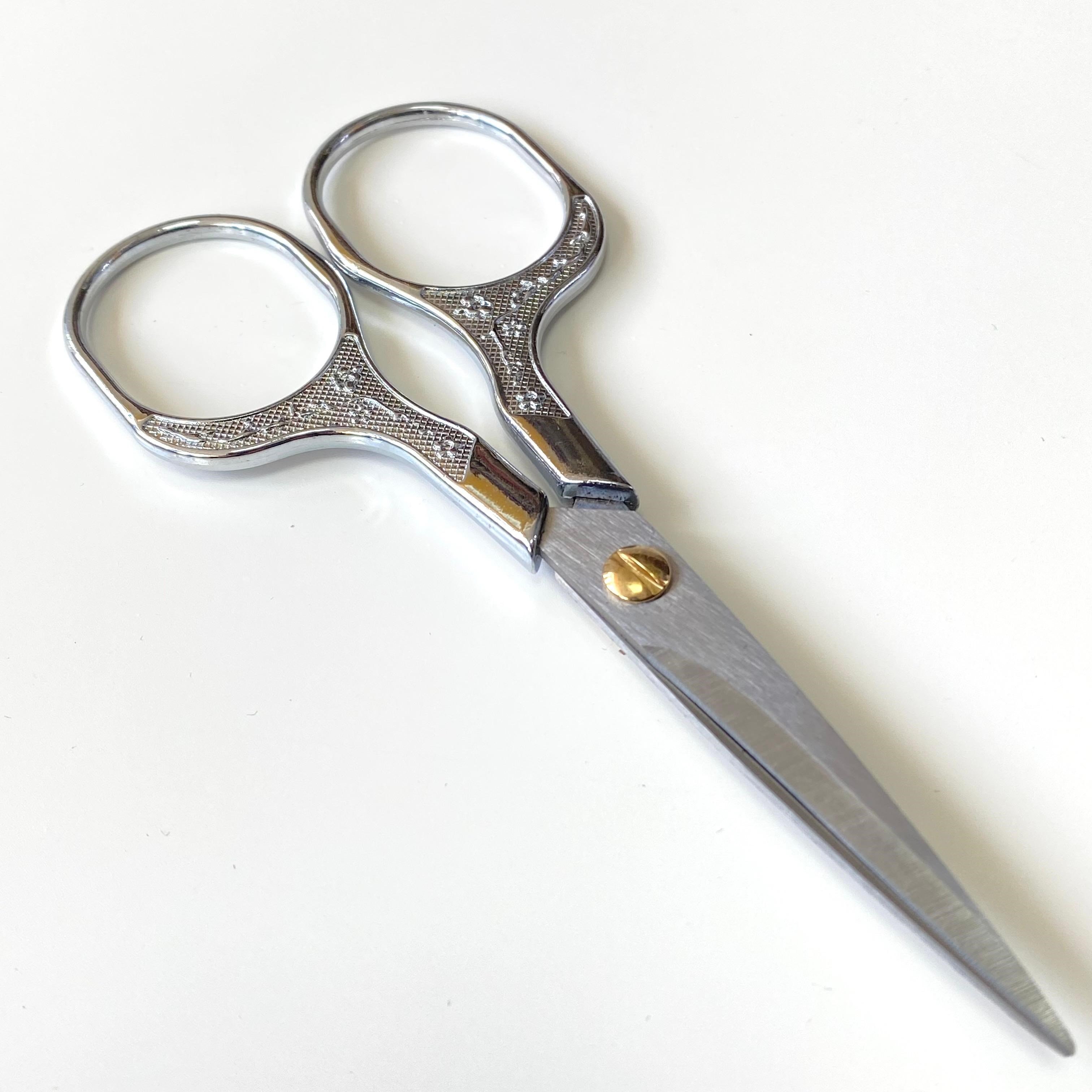 Antik Desenli Dikiş ve Nakış Makası 12.5 Cm Gümüş 53920