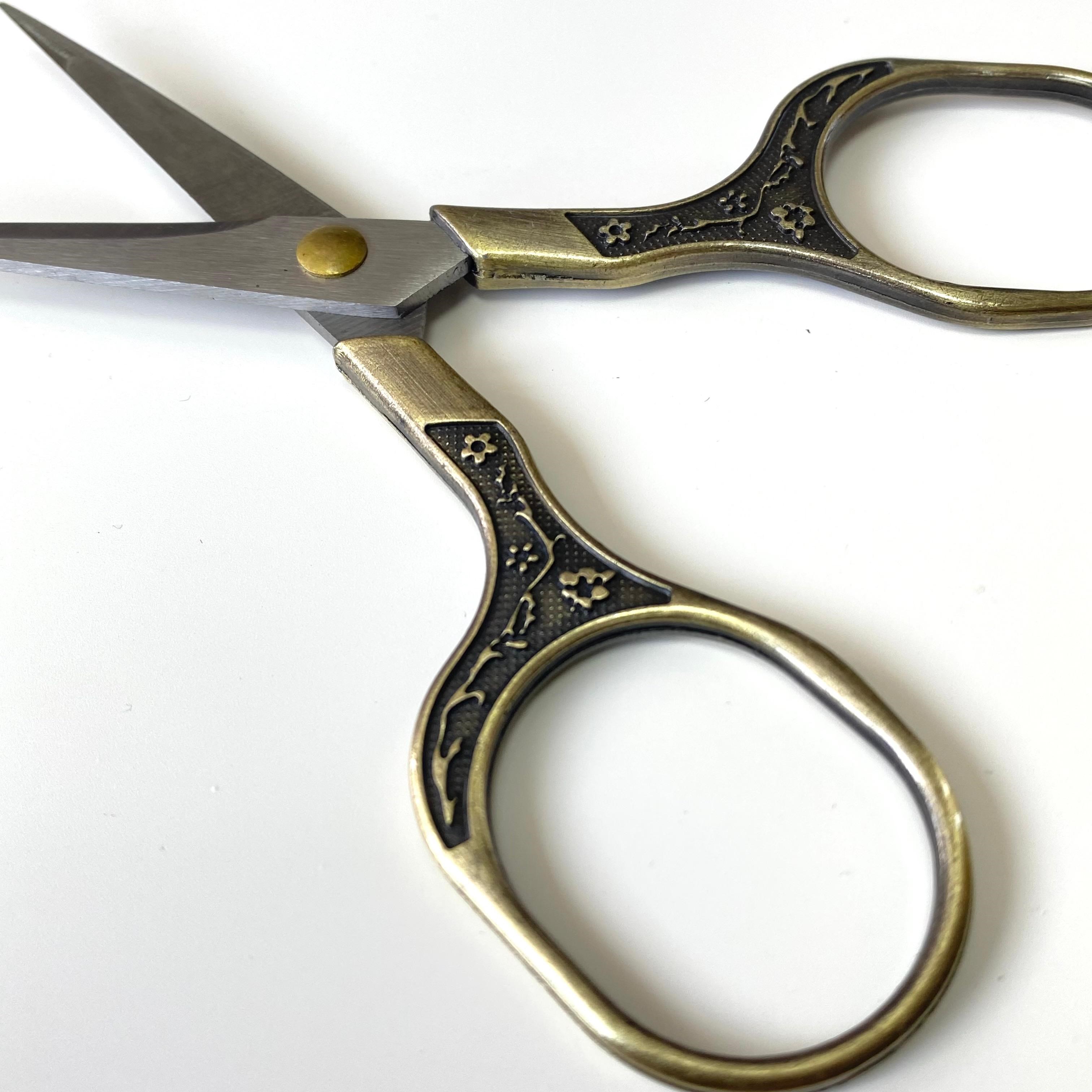 Antik Desenli Dikiş ve Nakış Makası 12.5 Cm Antik 53920