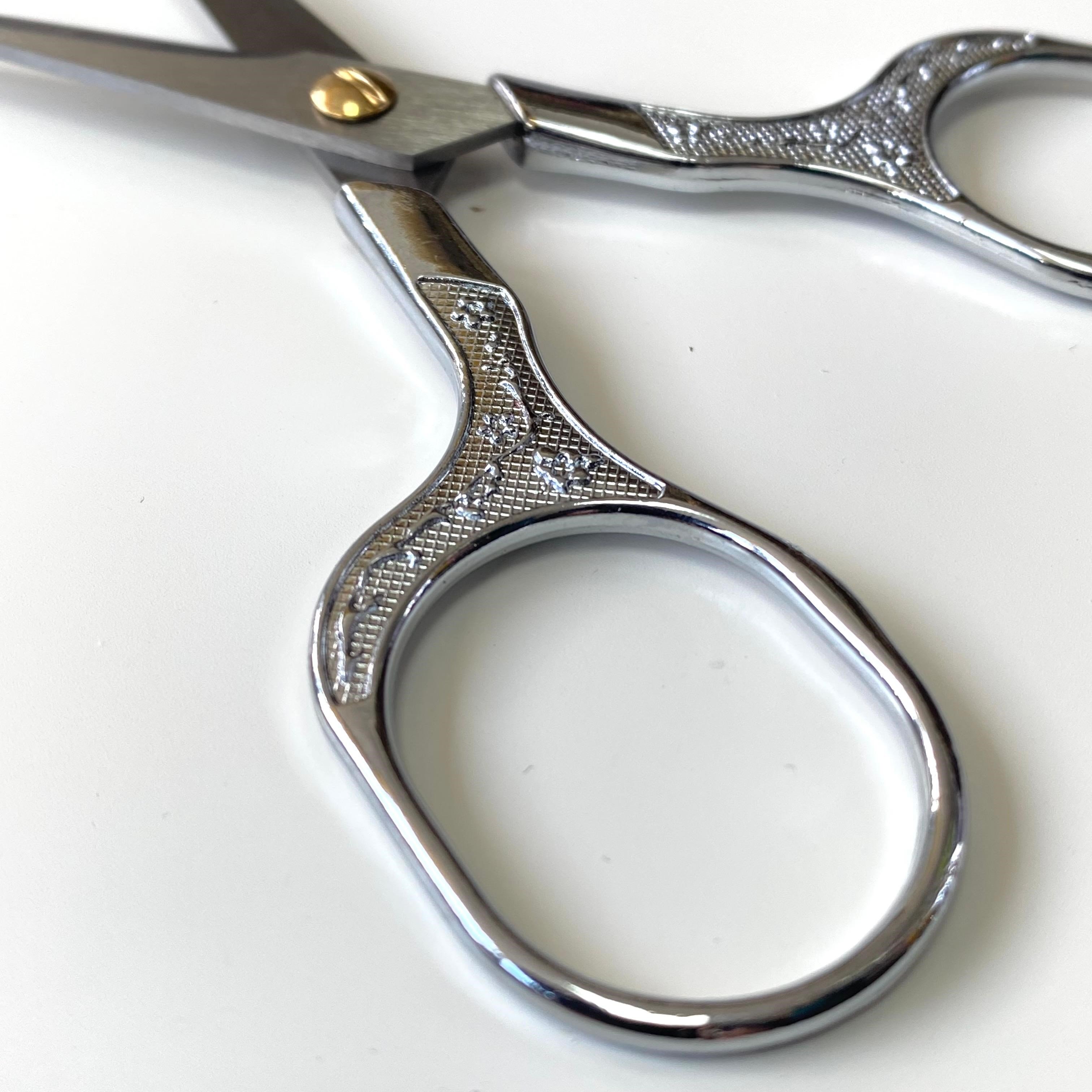 Antik Desenli Dikiş ve Nakış Makası 12.5 Cm Gümüş 53920