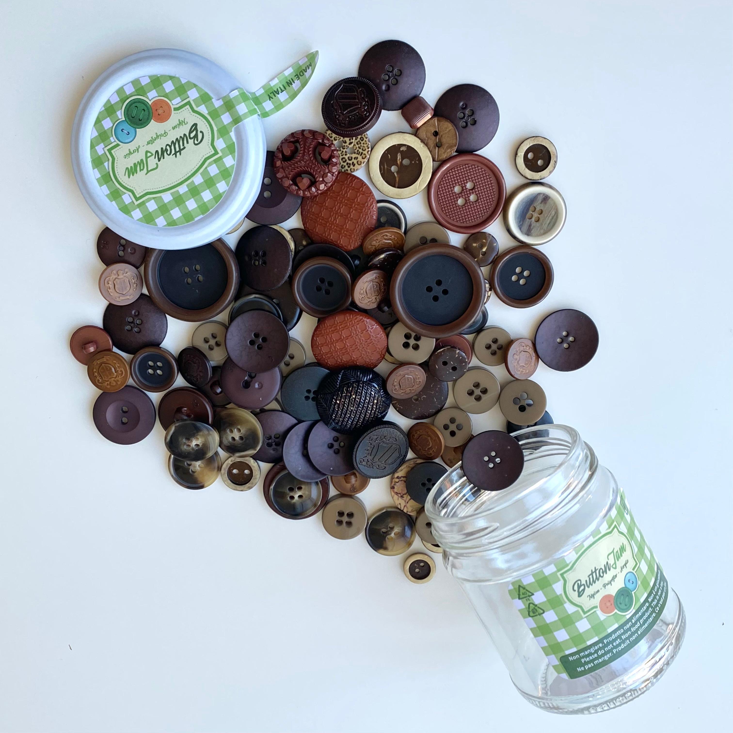 Button Jam Kavanozda Karşık Boy Ve Modellerde İtalyan Aksesuar Düğmesi