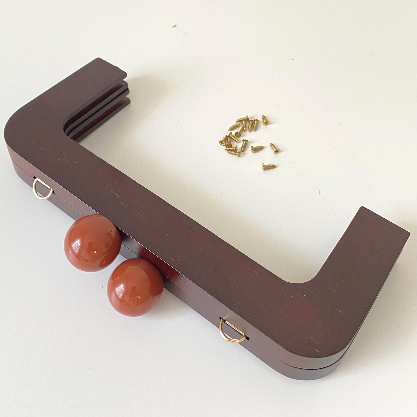 Çanta Bursu Ahşap Köşeli Boncuklu Koyu Kahve 20 Cm  No: 20