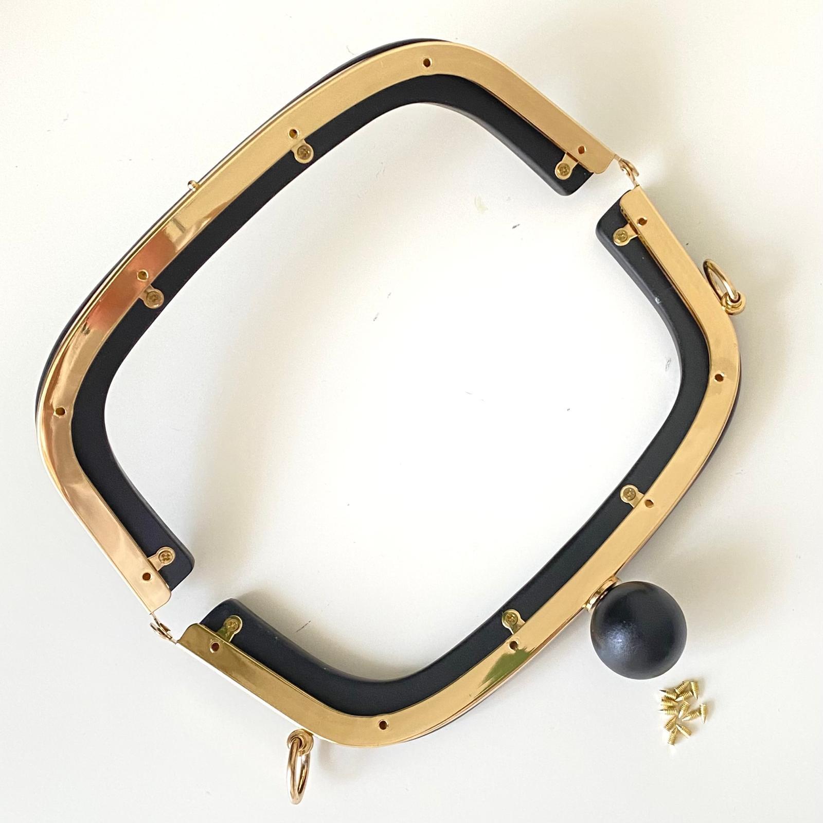 Çanta Bursu Ahşap Oval Boncuklu Siyah ve Metal Şeritli 20 Cm